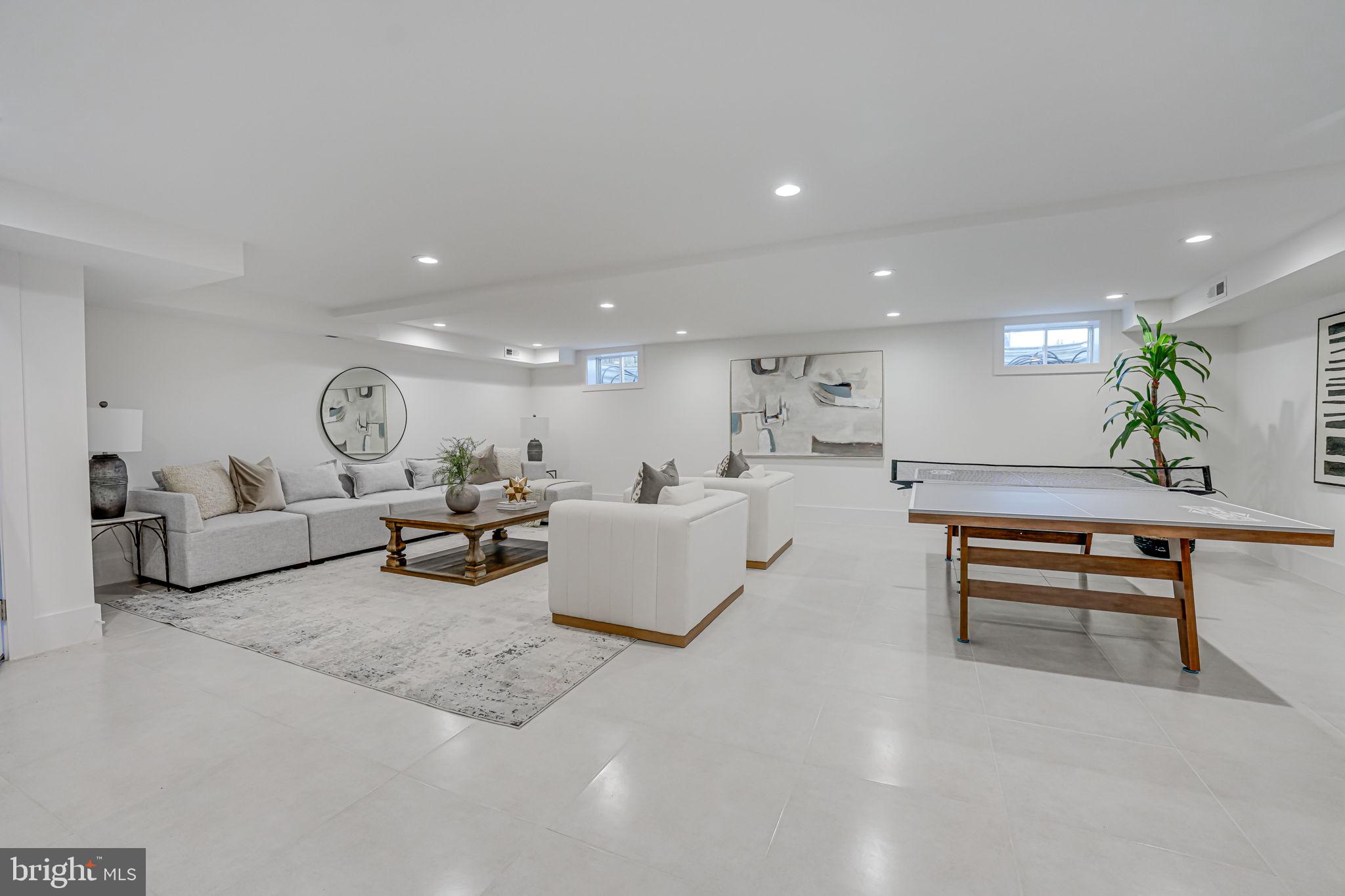 DOMINION HILLS - Residential