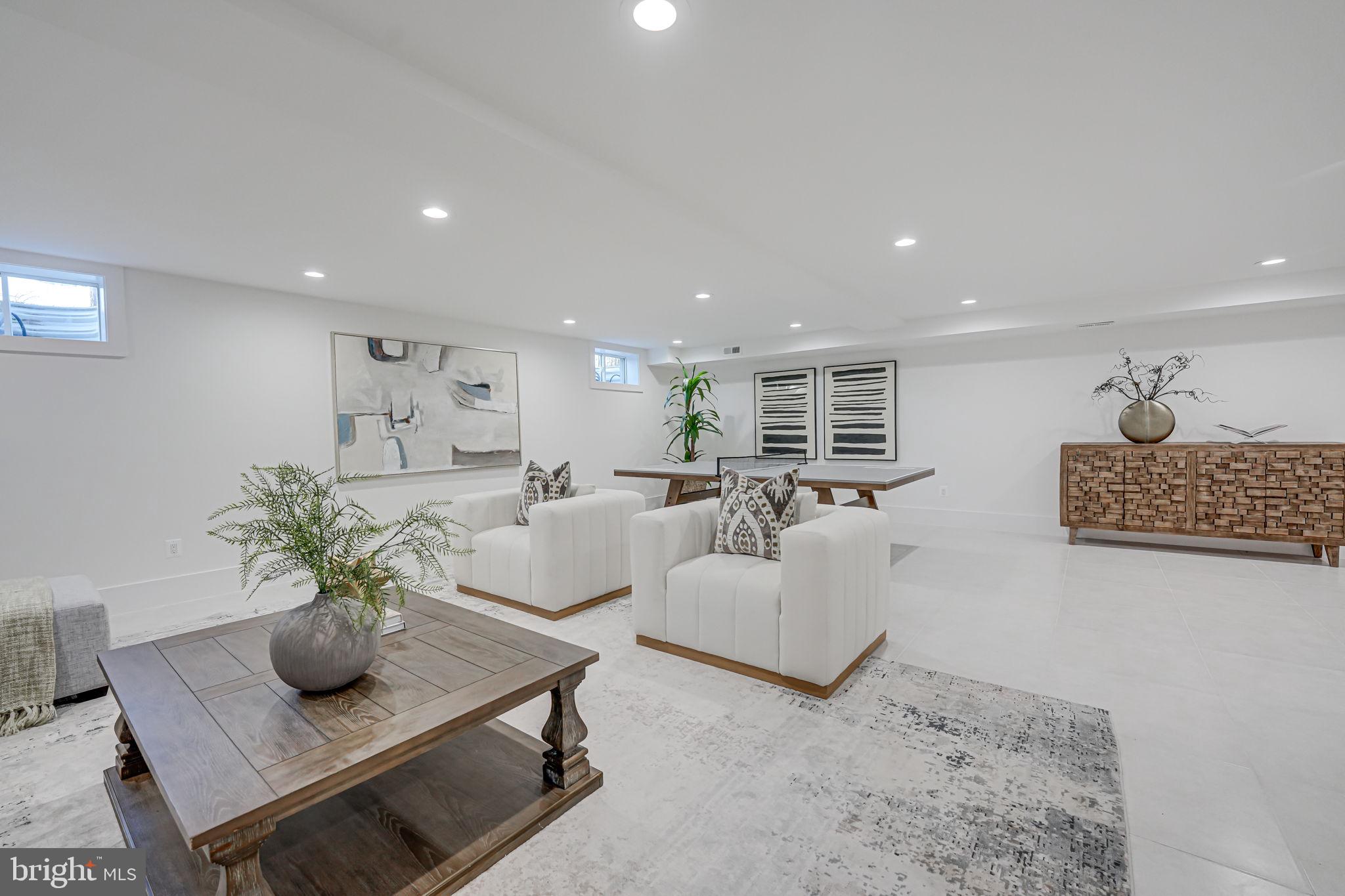 DOMINION HILLS - Residential