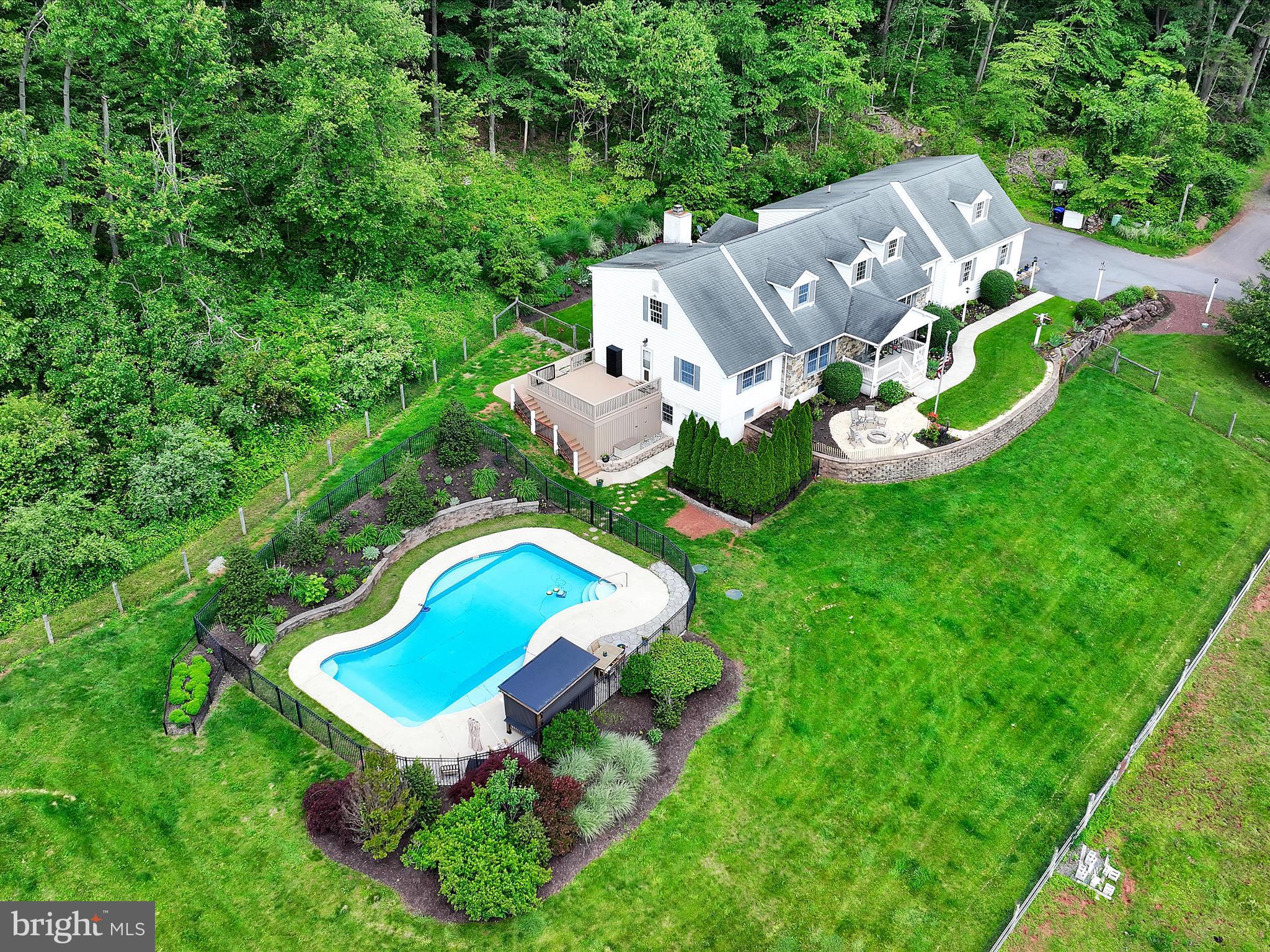 BRECKNOCK TWP - Farm
