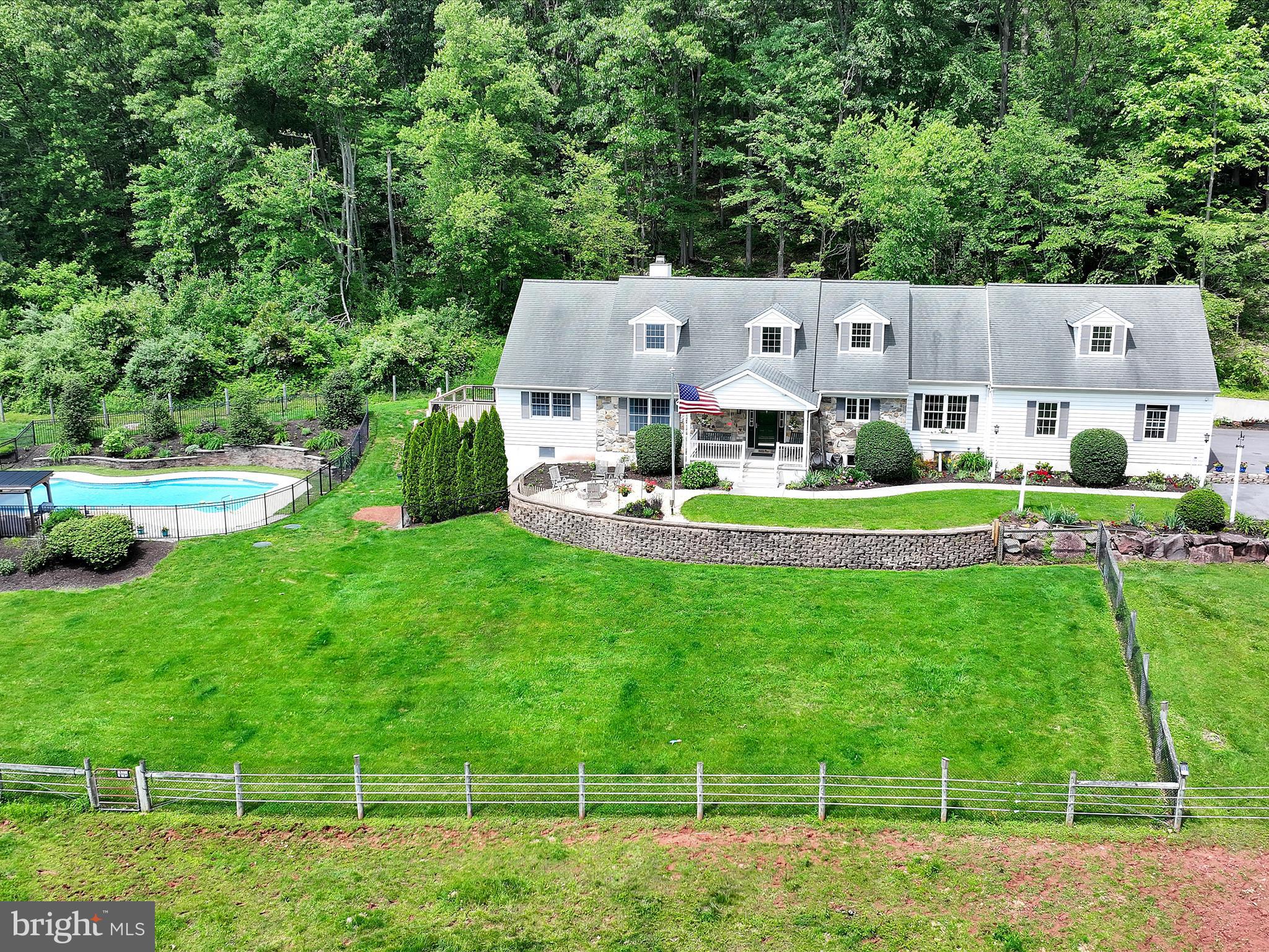 BRECKNOCK TWP - Farm