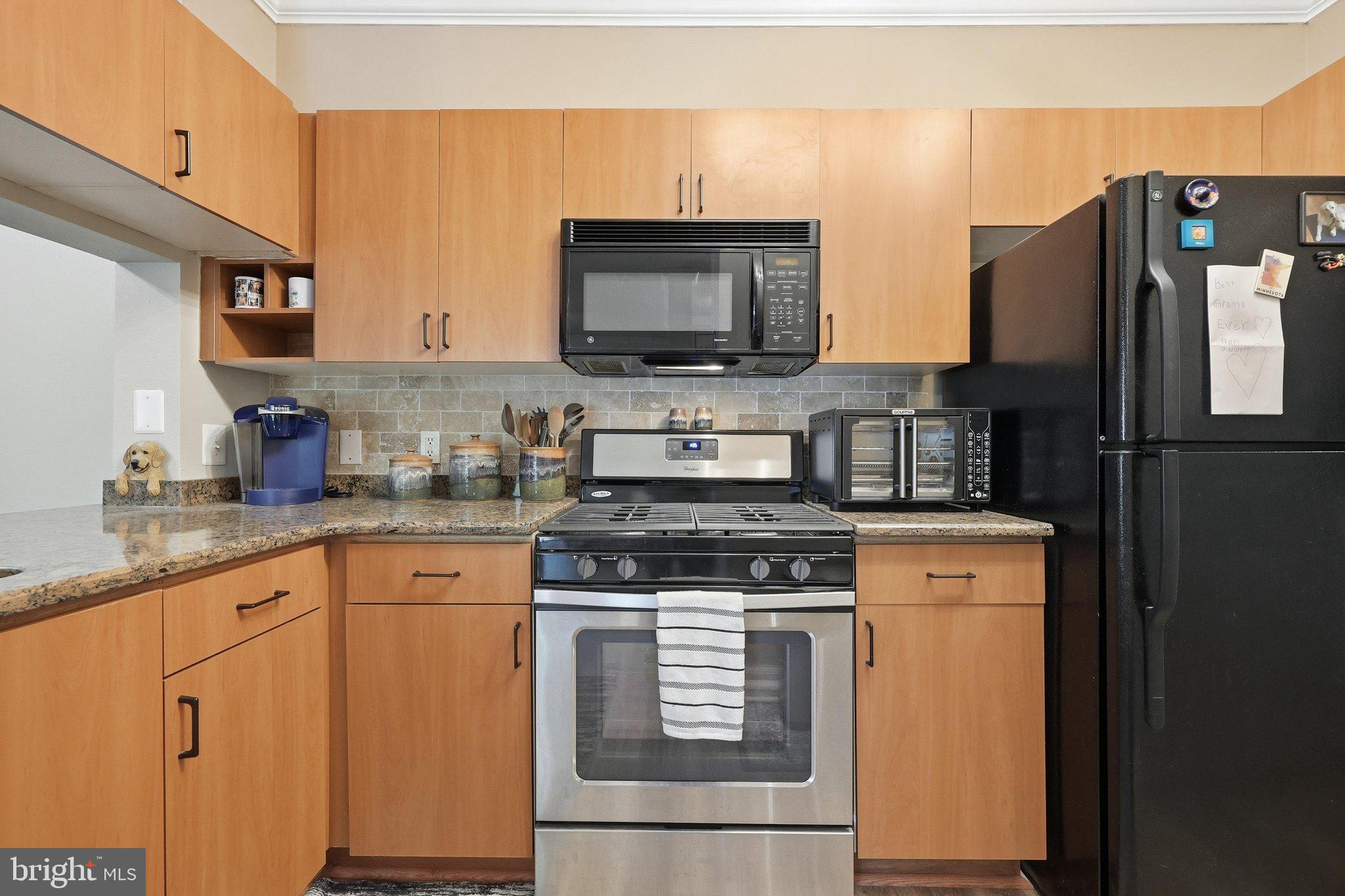 THE ASHMORE - Residential