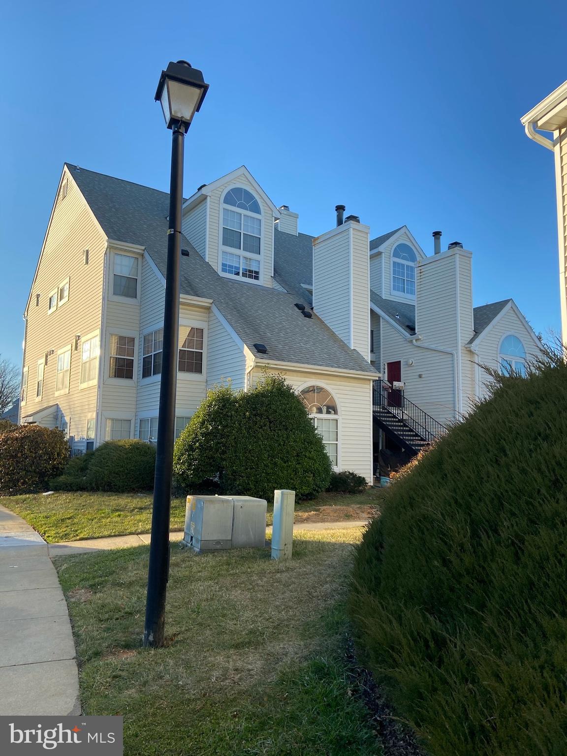 VISTAS 2 AT LAUREL - Residential