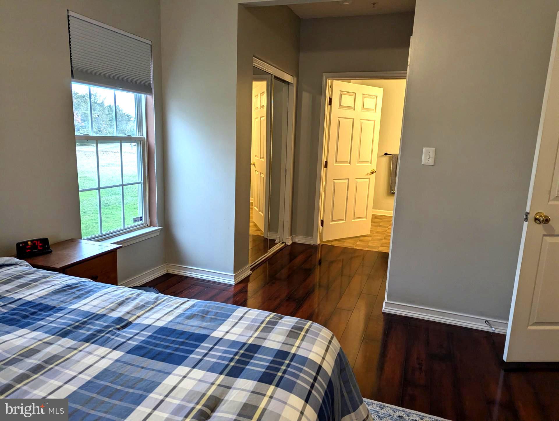MERRITT HTS - Residential