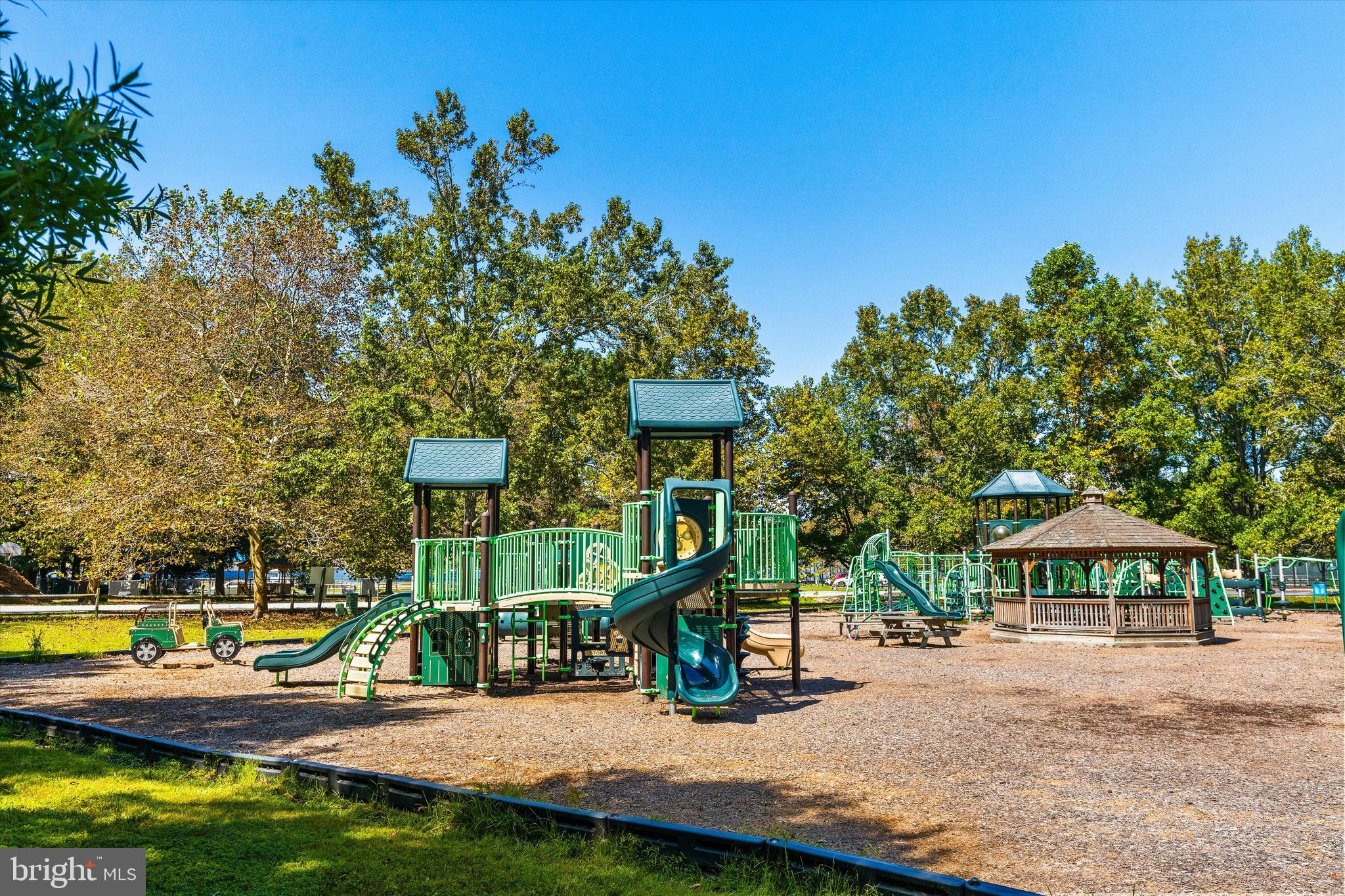 OCEAN PINES - HUNTINGTON - Residential