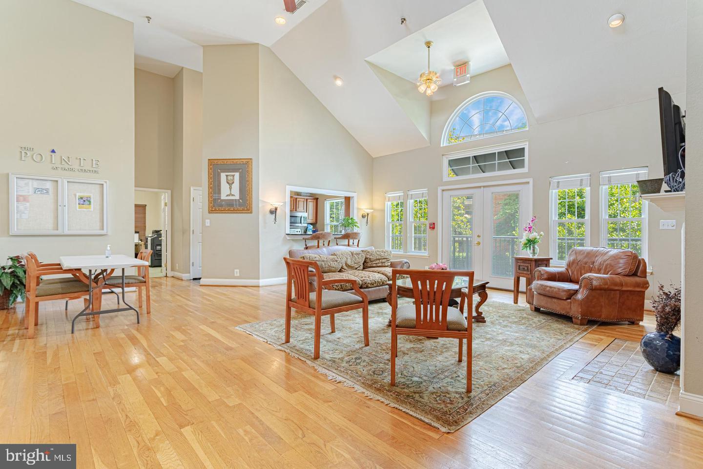 POINTE AT PARK CENTER - Residential