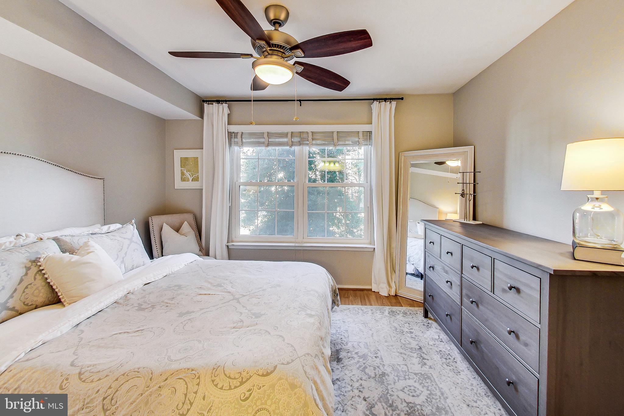 POINTE AT PARK CENTER - Residential