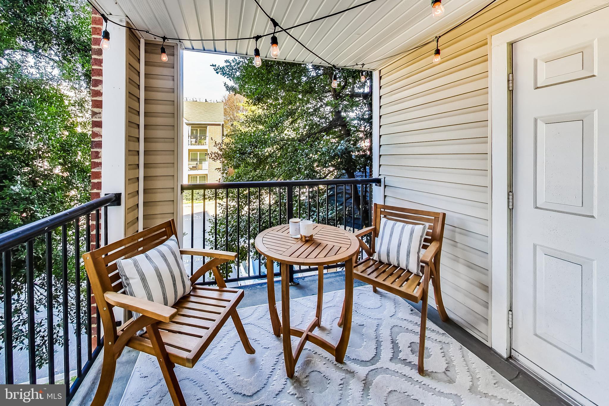 POINTE AT PARK CENTER - Residential