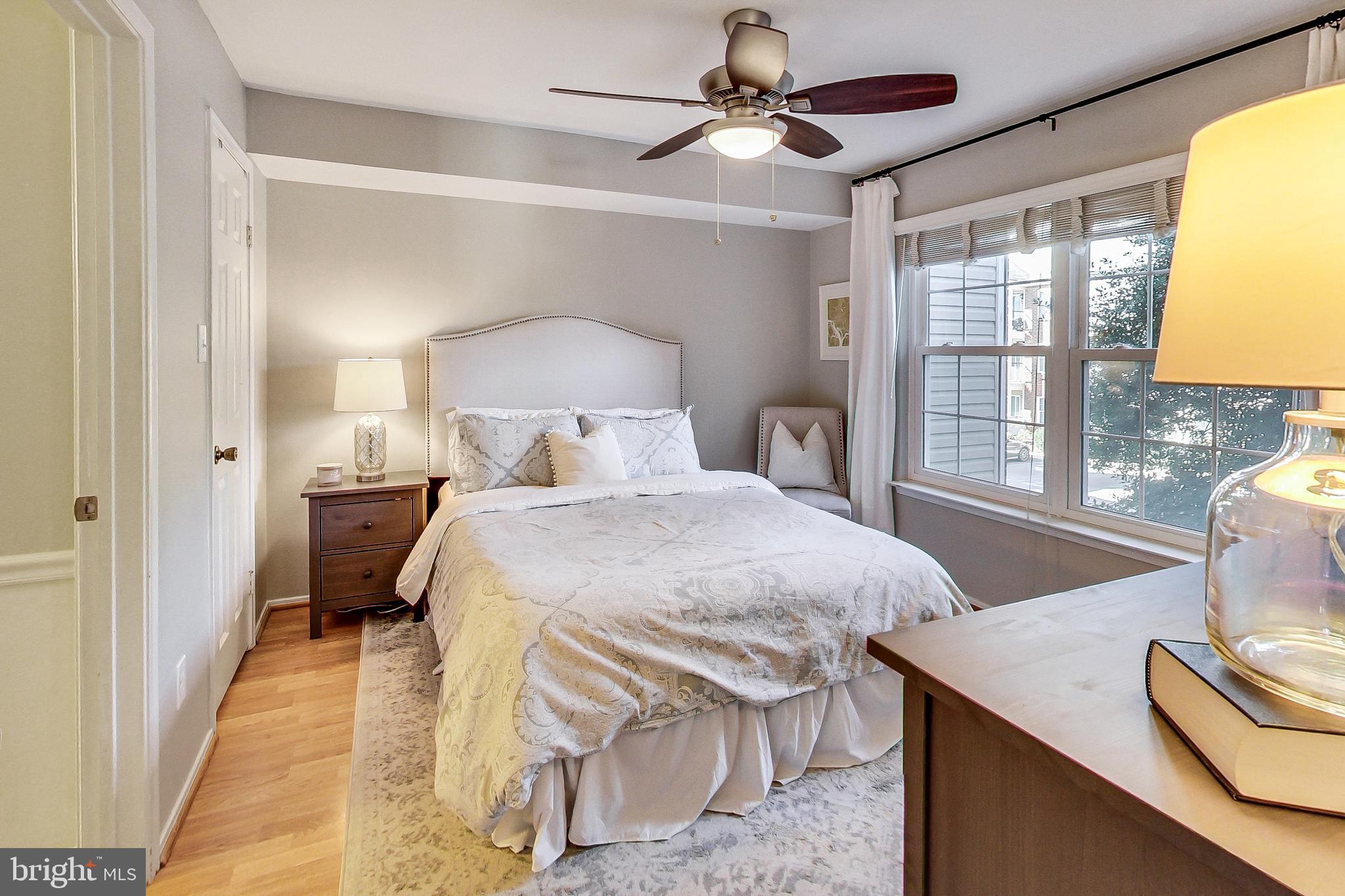 POINTE AT PARK CENTER - Residential
