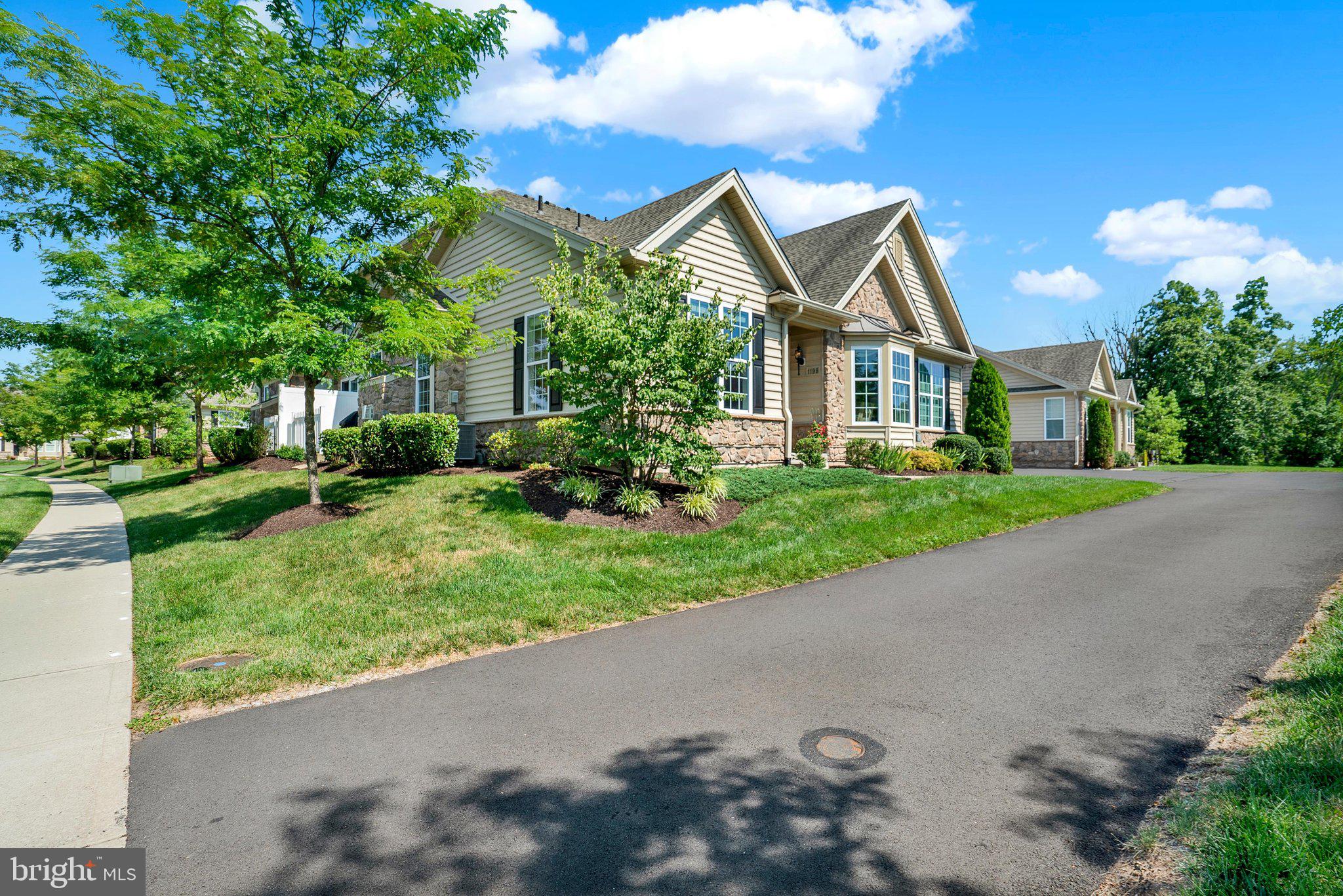 REGENCY AT HILLTOWN - Residential