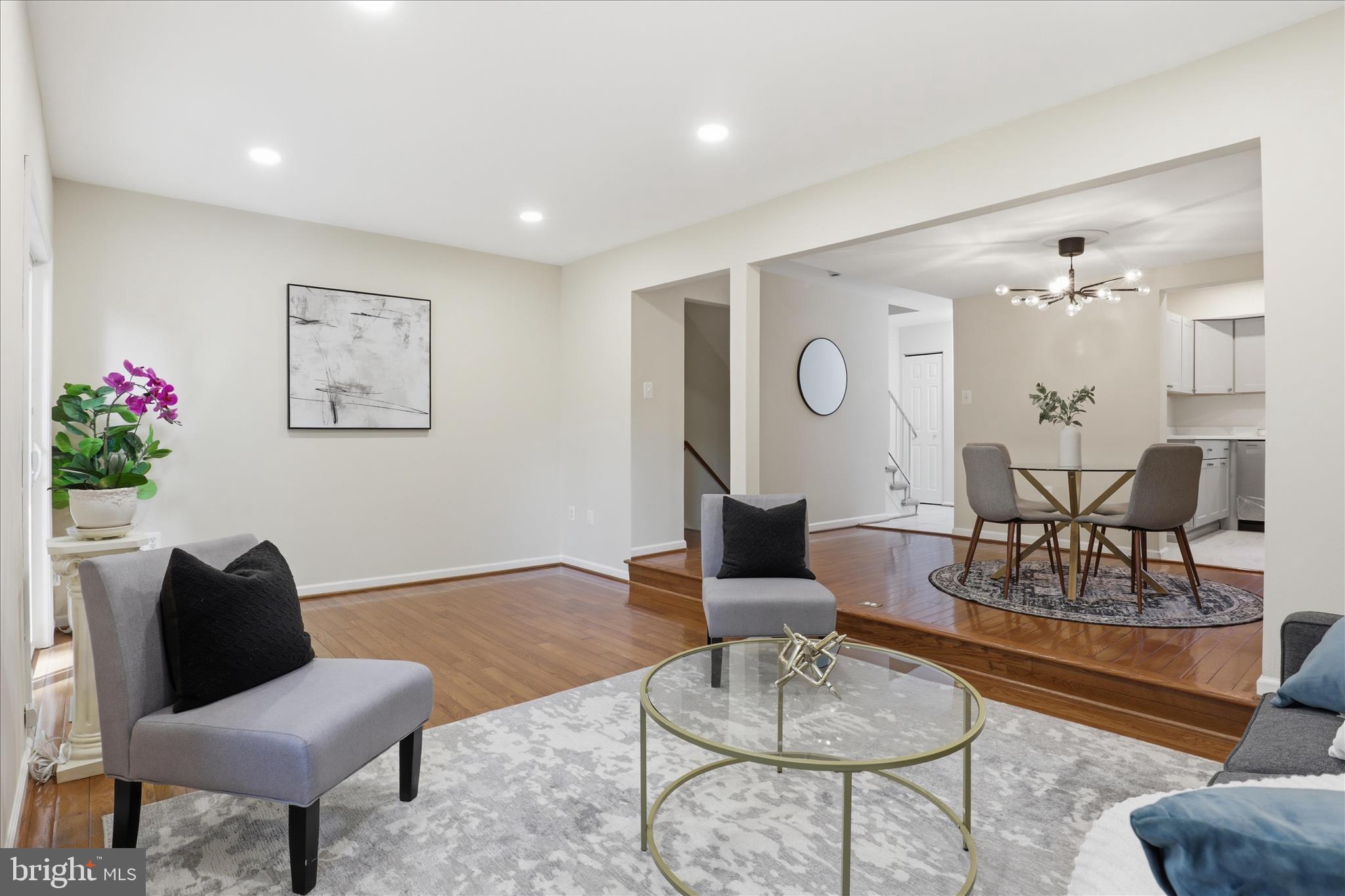CAVALCADE - Residential