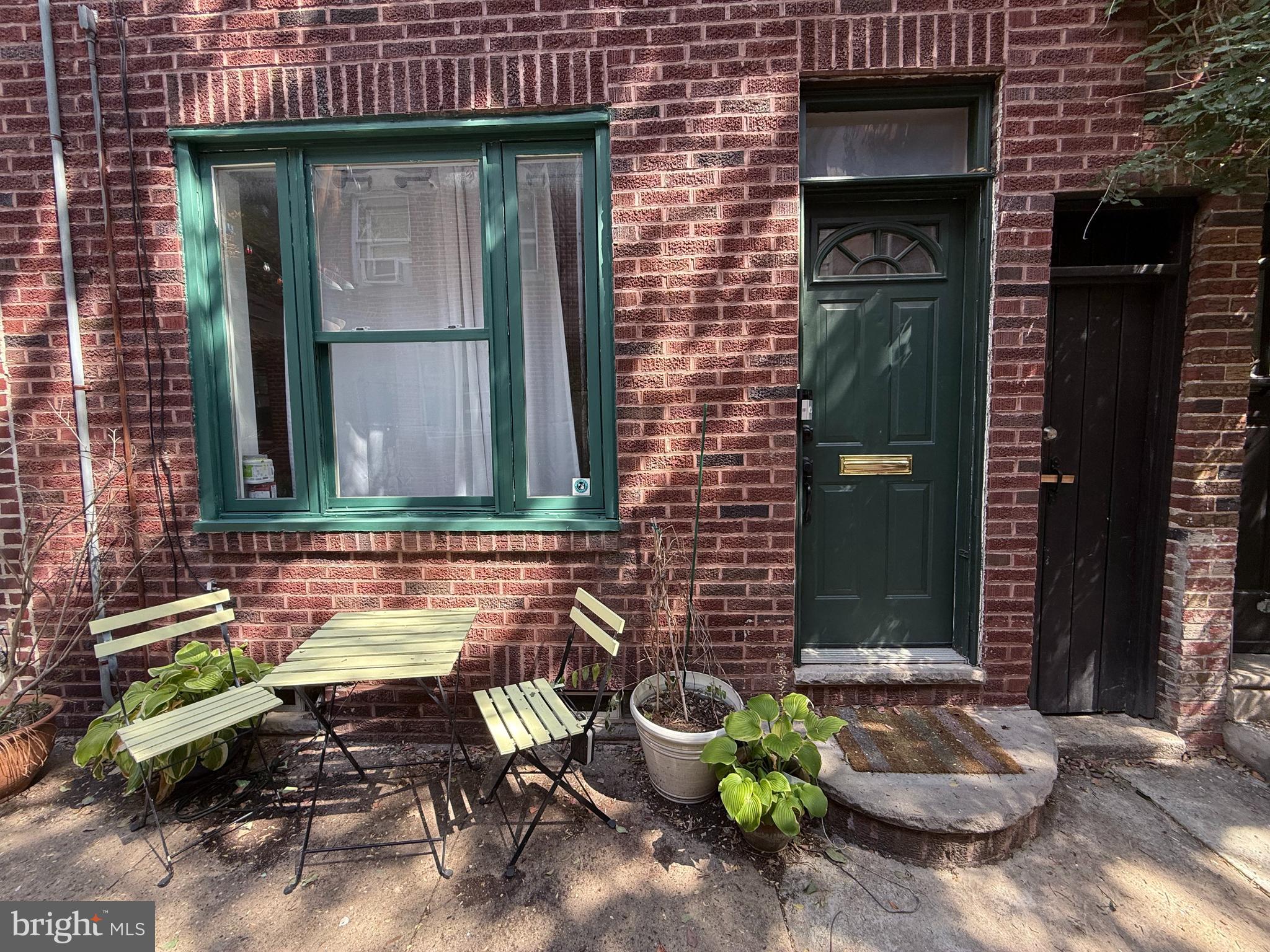 PHILADELPHIA - Residential