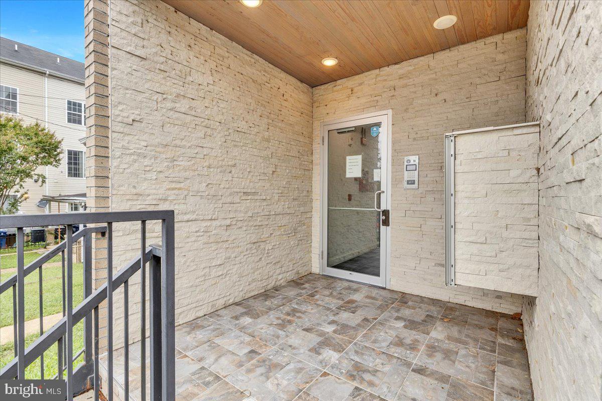 ANACOSTIA - Residential