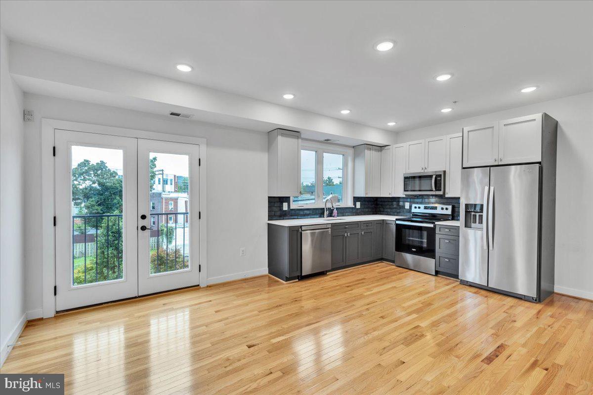 ANACOSTIA - Residential