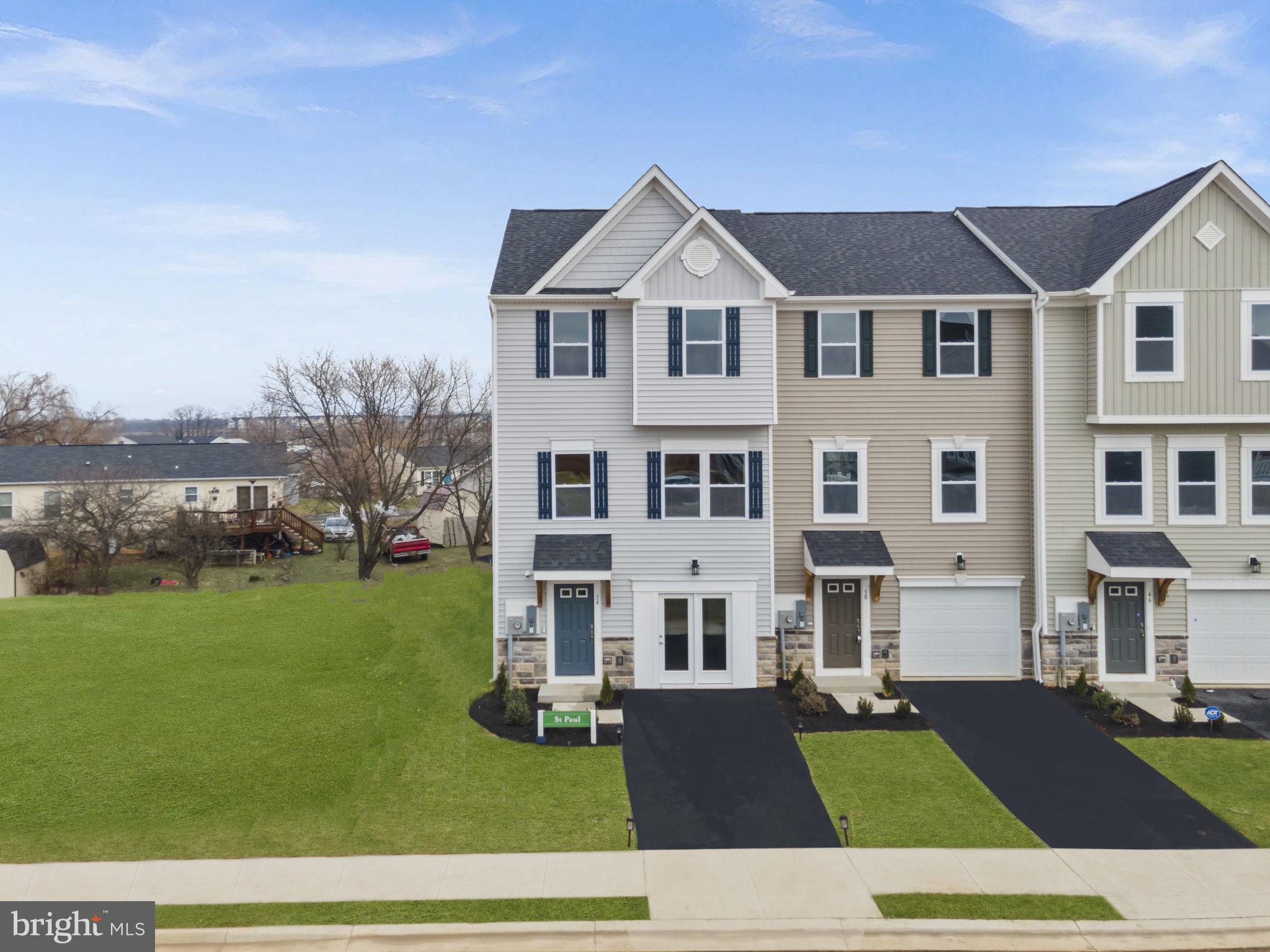 SOUTH BROOK - Residential