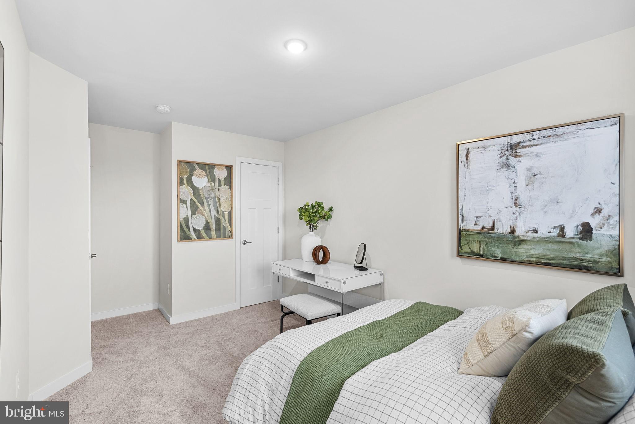 SOUTH BROOK - Residential