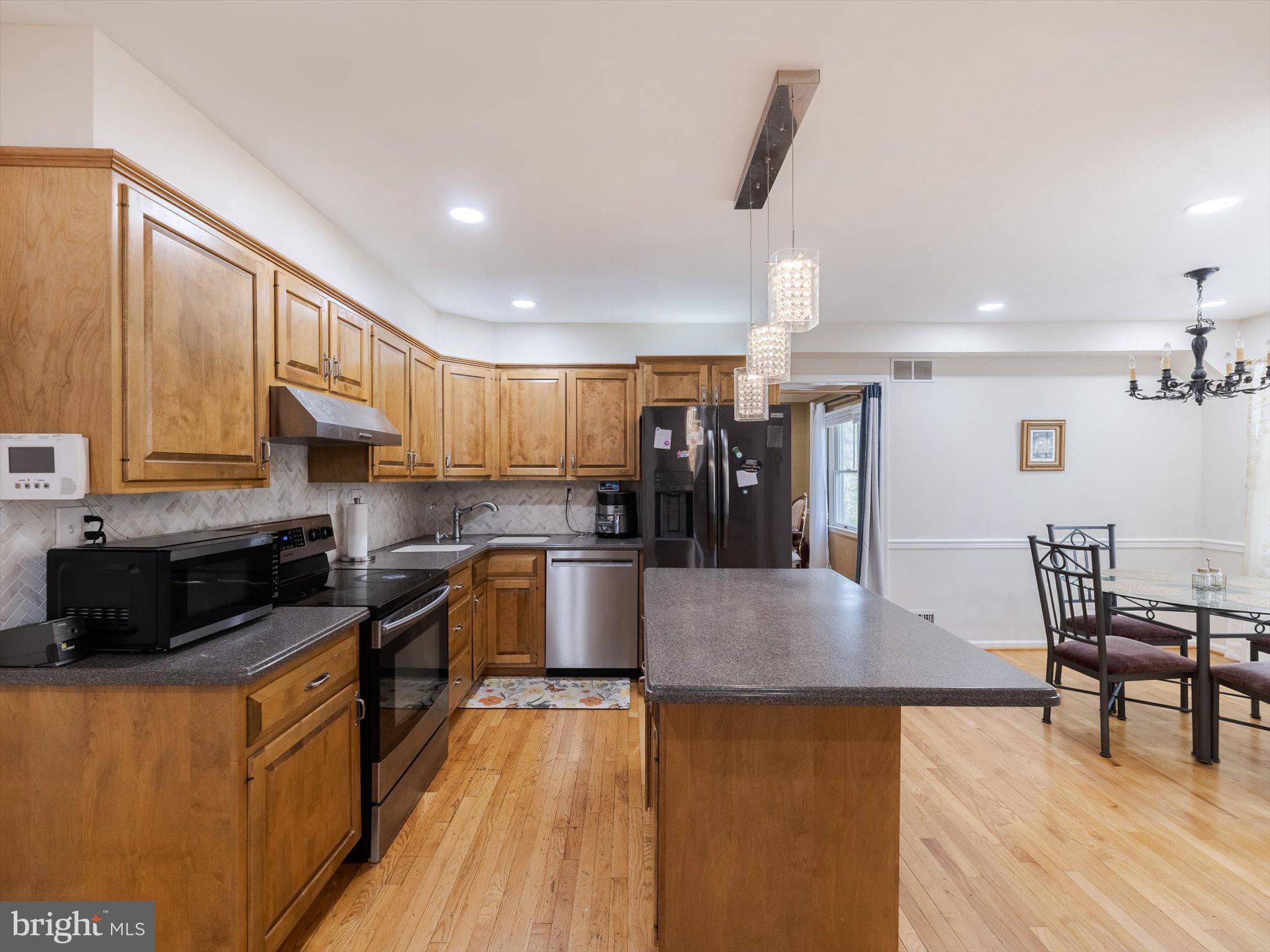 GRISTMILL RUN - Residential