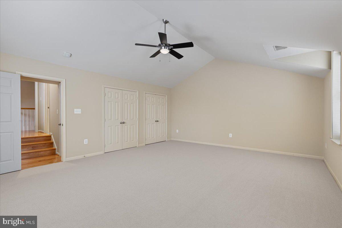 RIVER CREEK - Residential