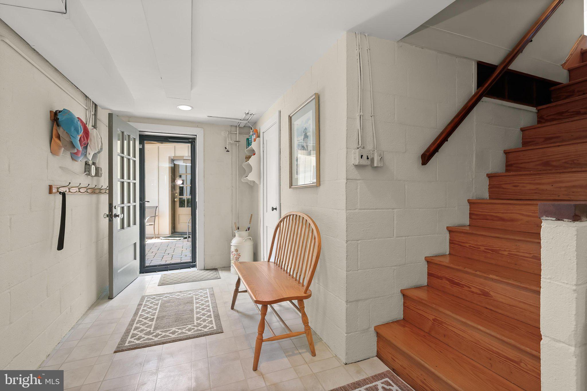 GIBSON ISLAND - Residential