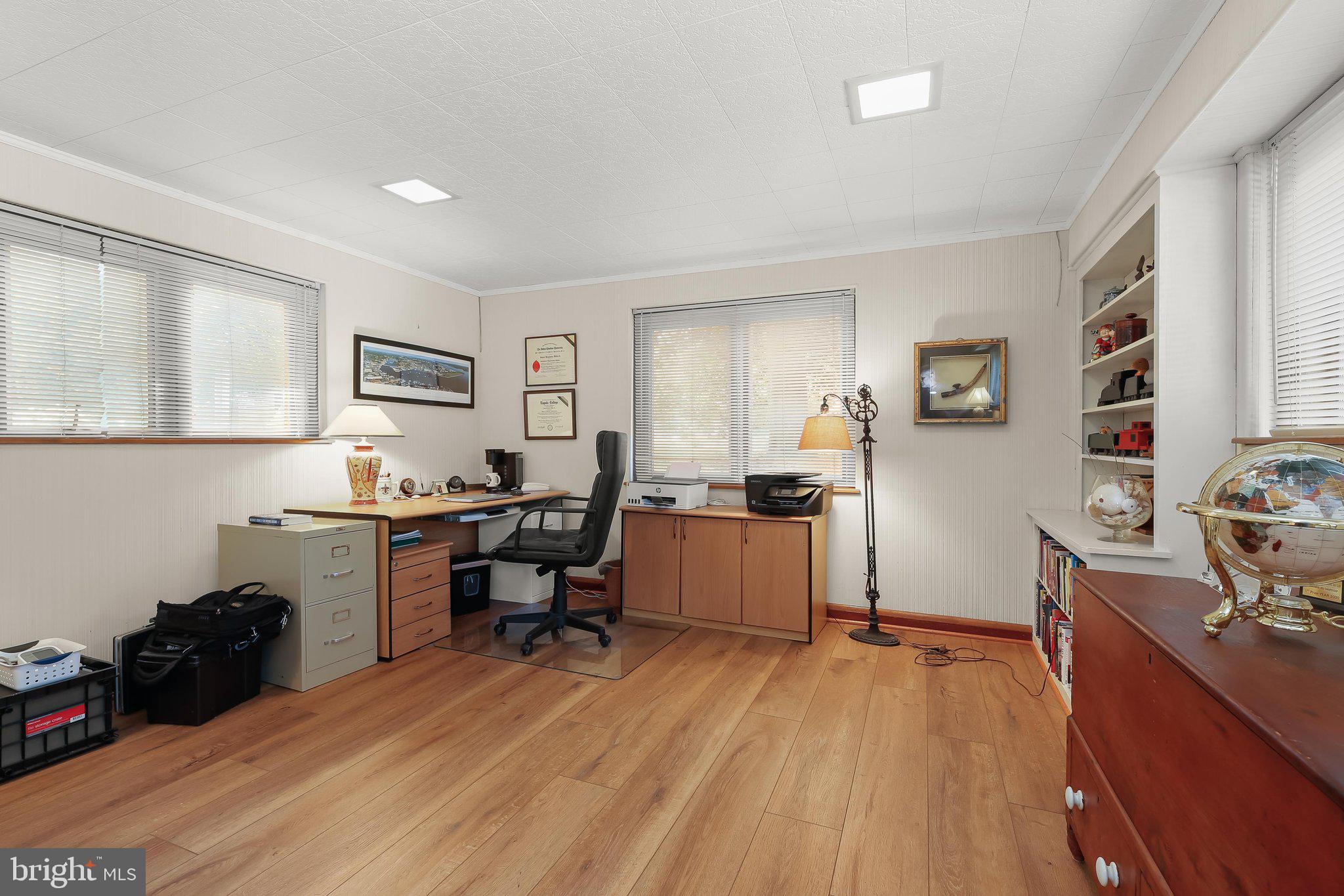 GIBSON ISLAND - Residential