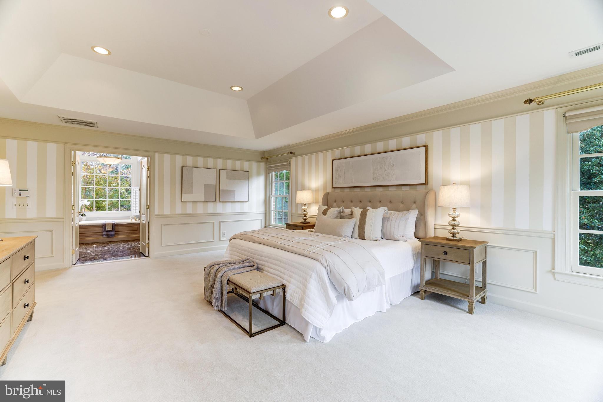 DEERFIELD POND - Residential