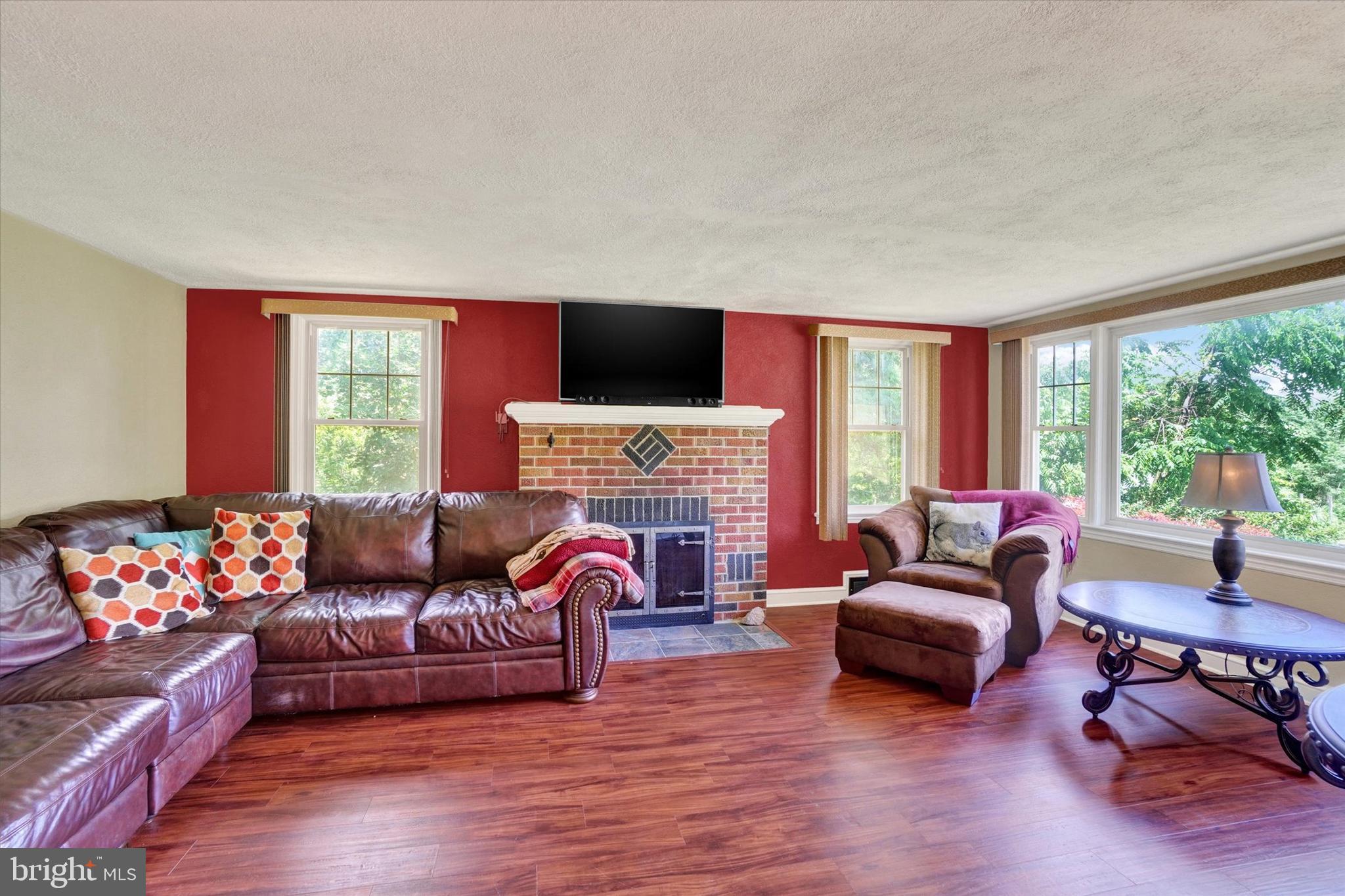 WINDSOR - Residential