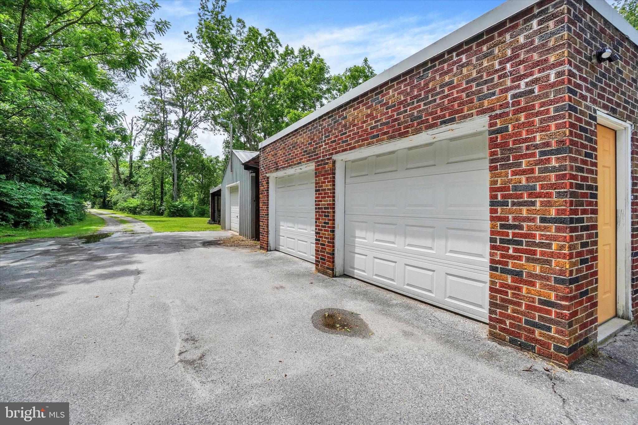 WINDSOR - Residential
