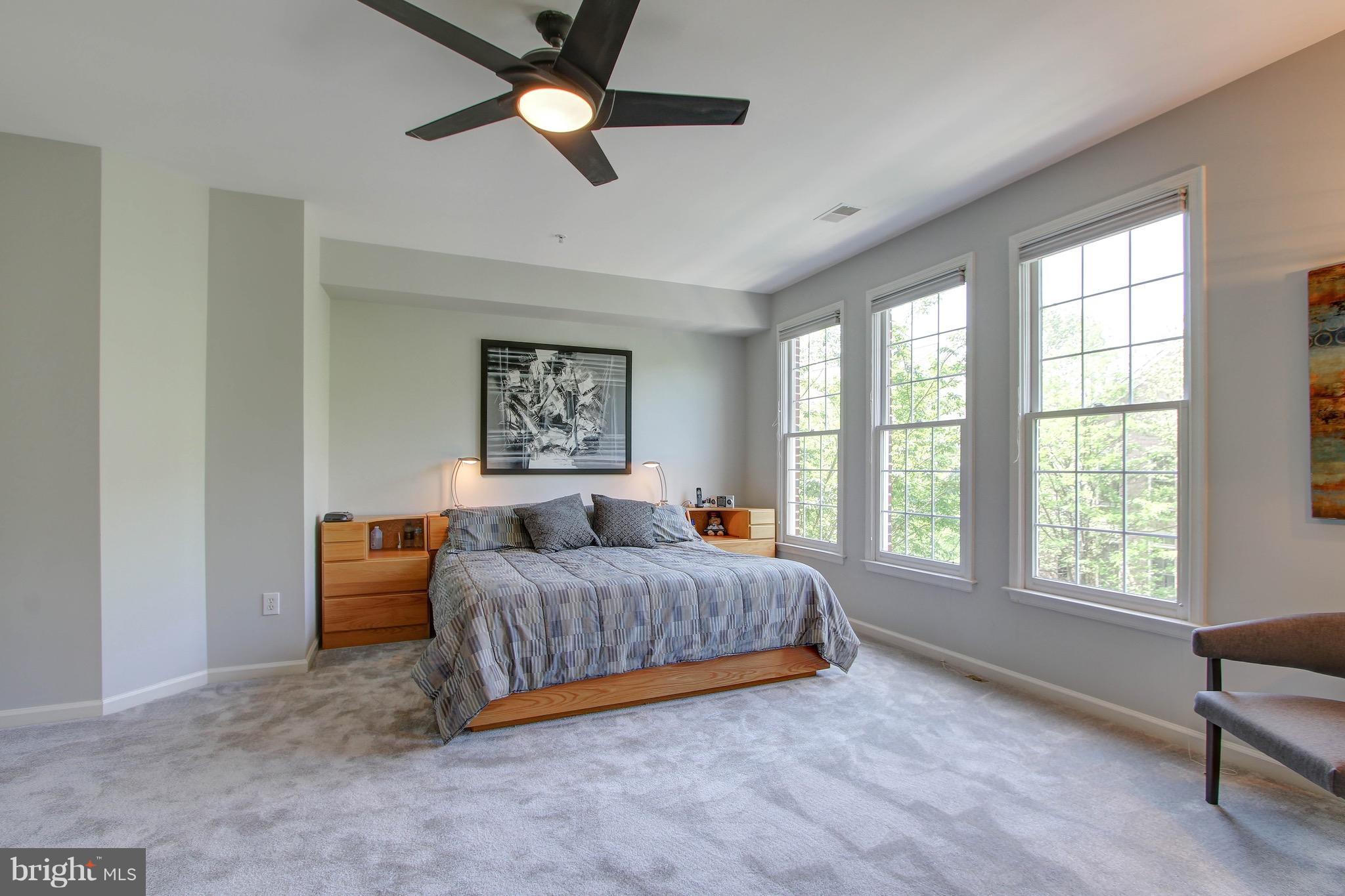 KING FARM - Residential