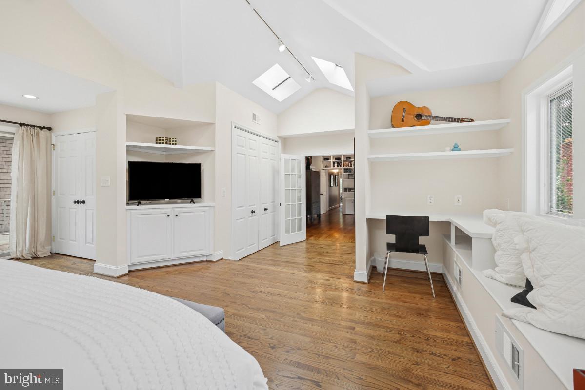 MARTINS ADDITION - Residential