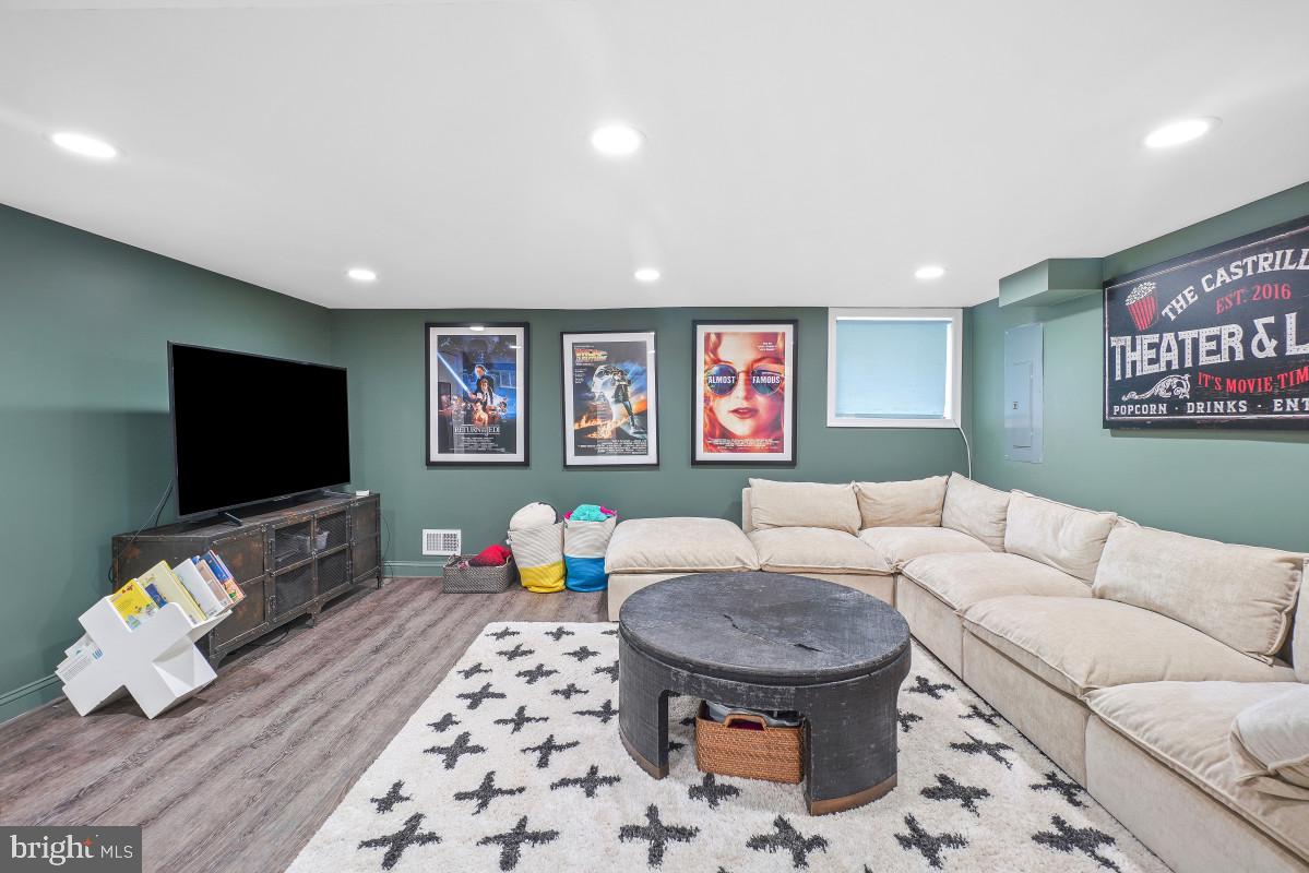 MARTINS ADDITION - Residential