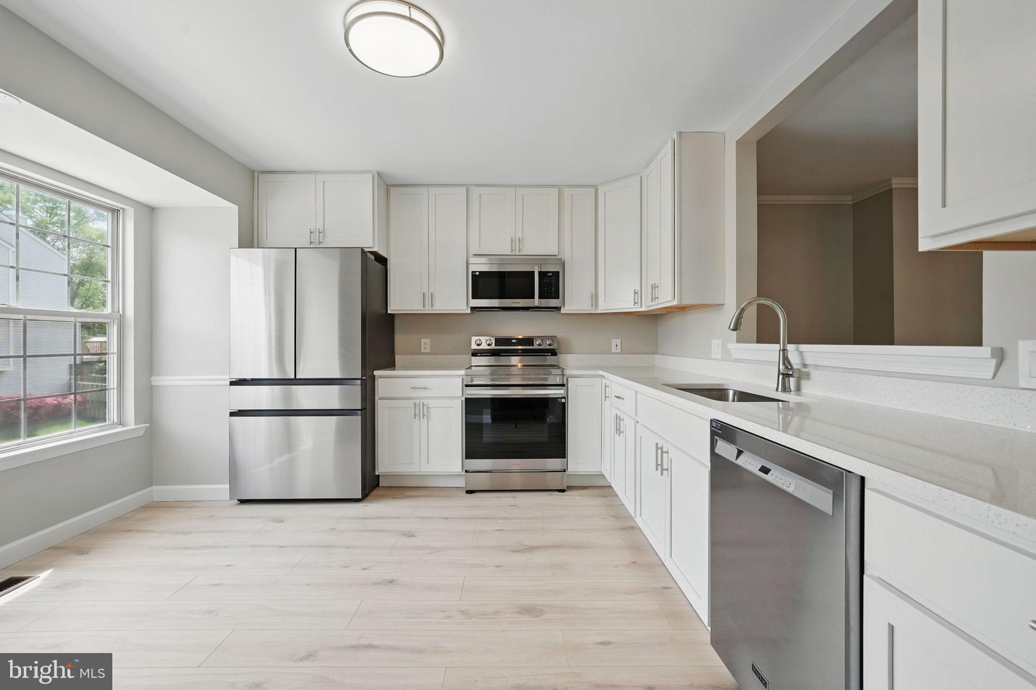 KINGSTOWNE - Residential