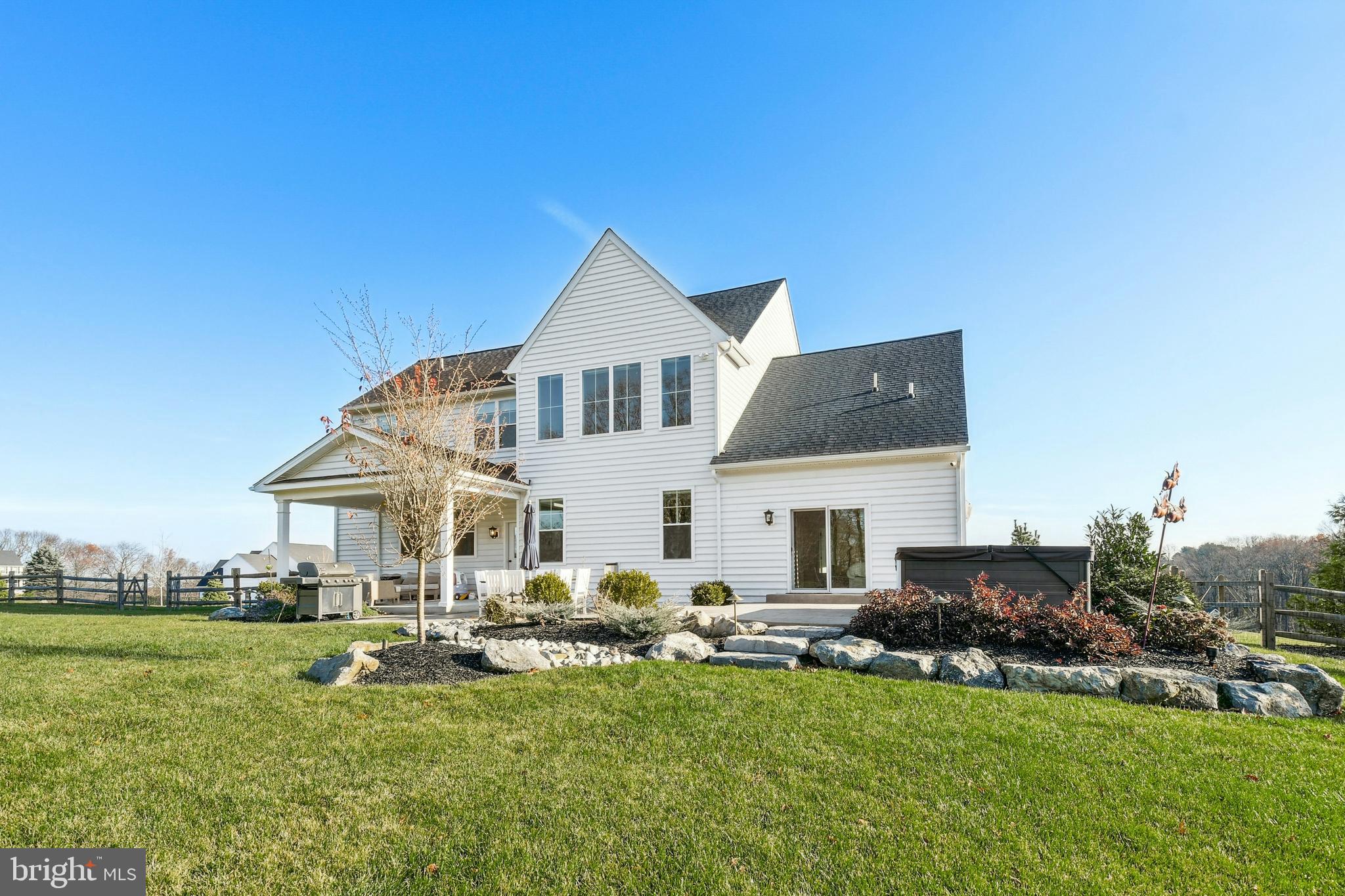 LONG RIDGE - Residential