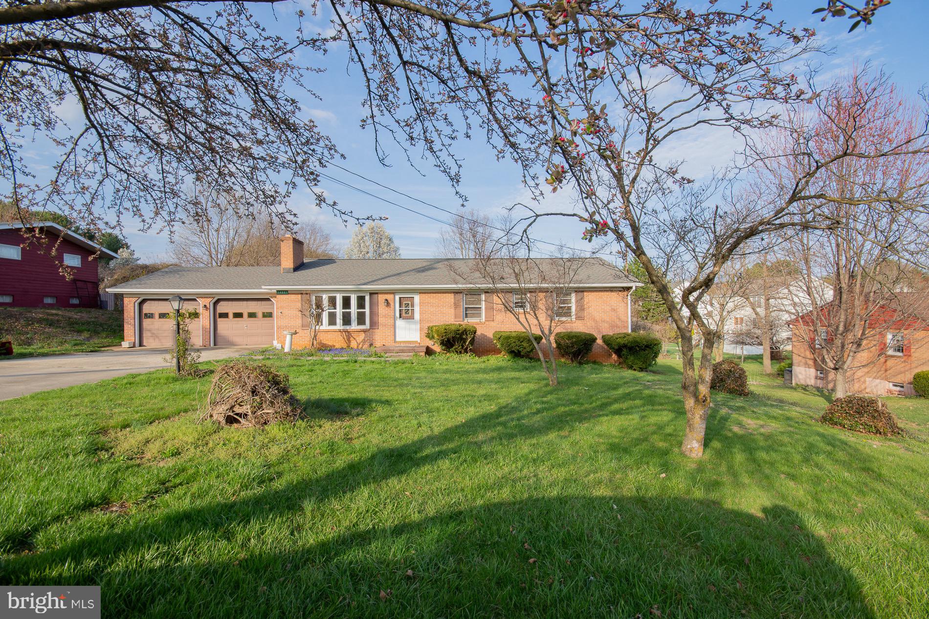 JONES - Residential