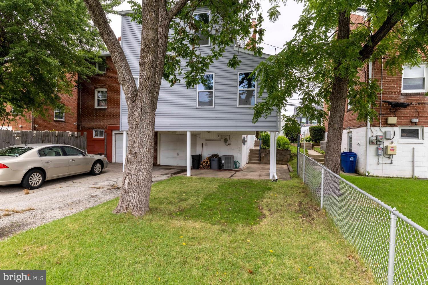 RIDLEY FARMS - Residential