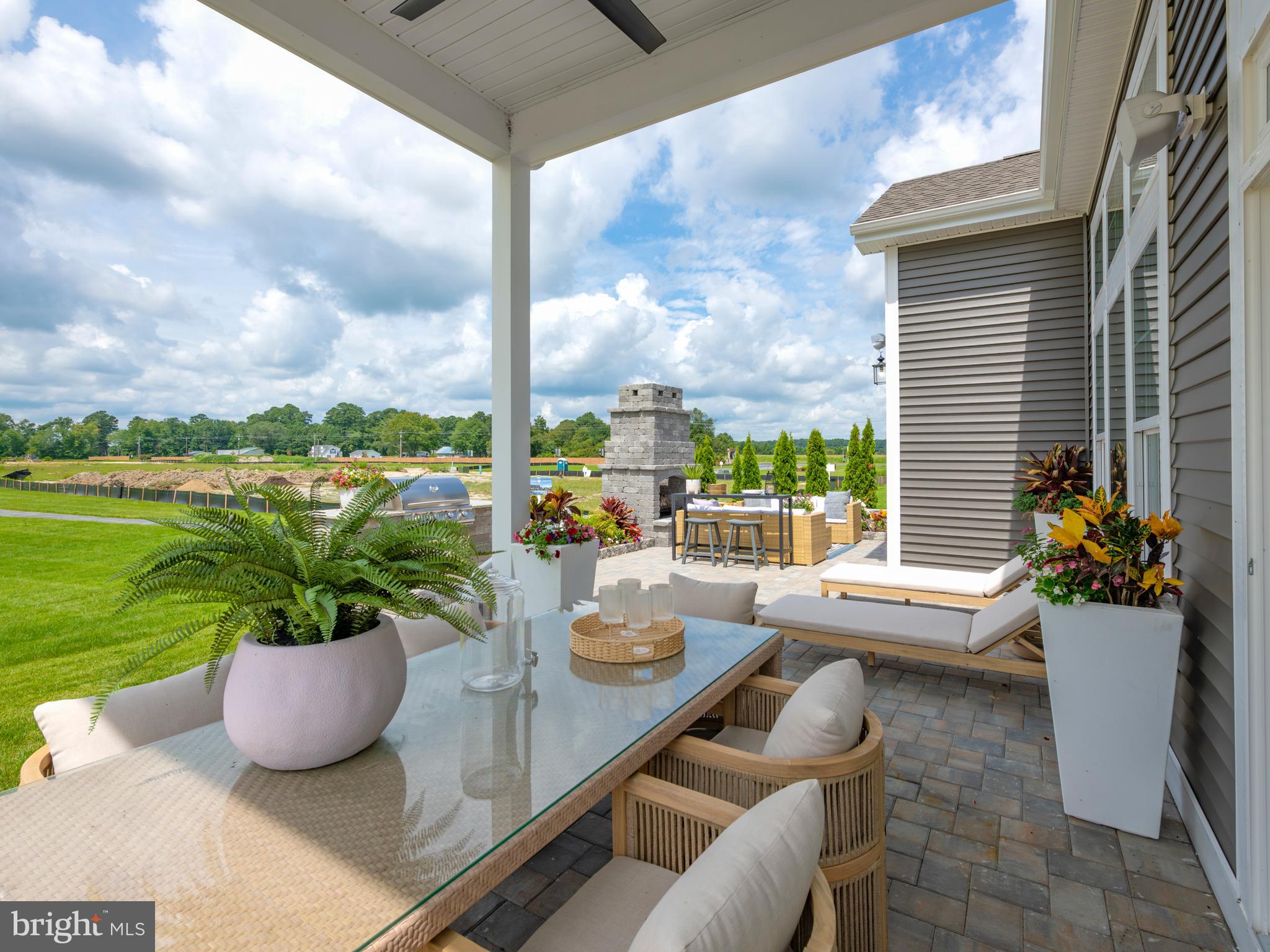 BLACK OAK - Residential
