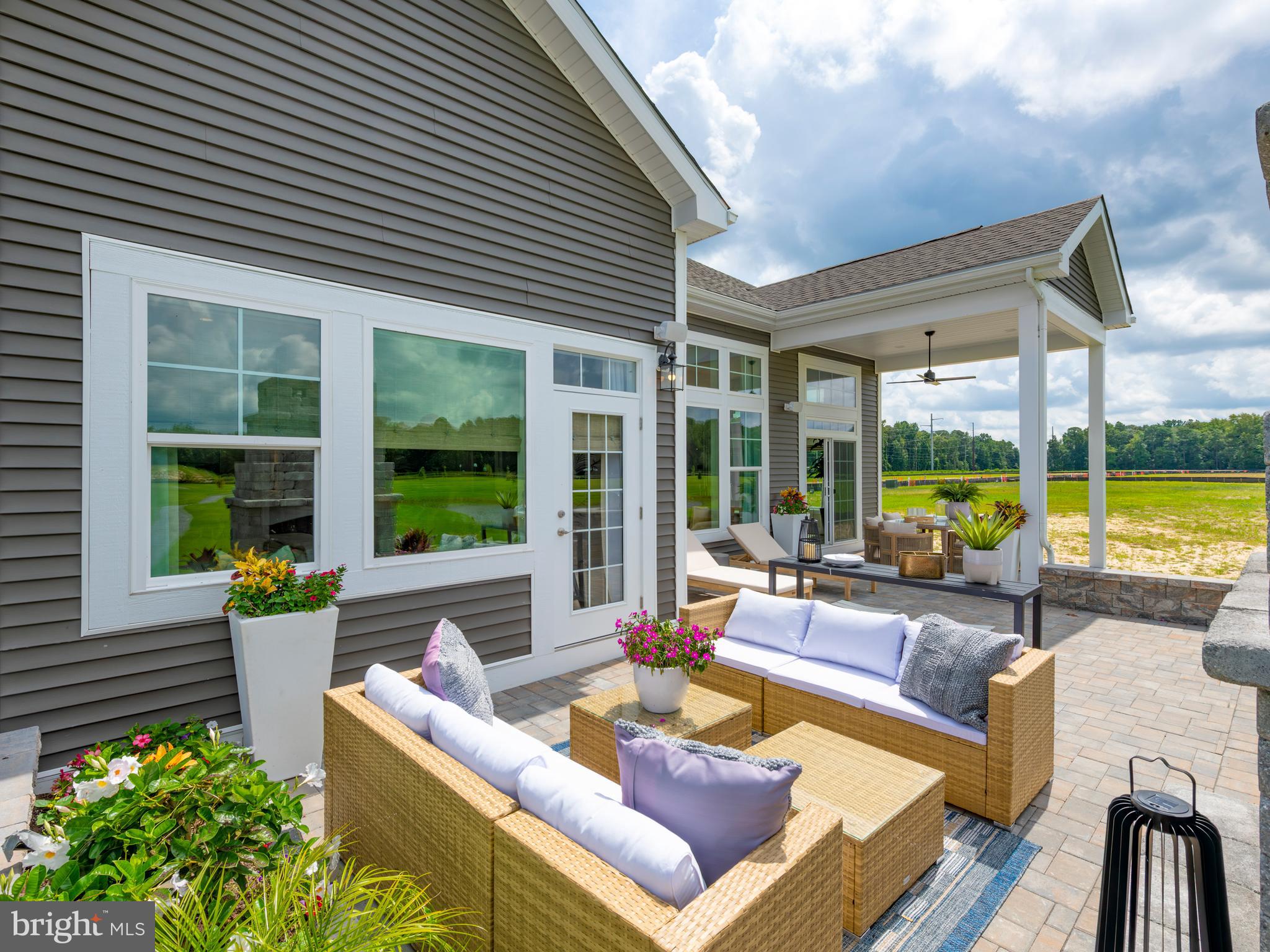 BLACK OAK - Residential