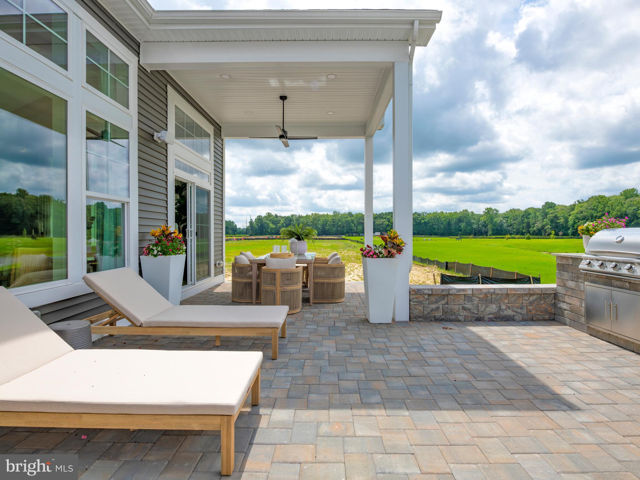 BLACK OAK - Residential