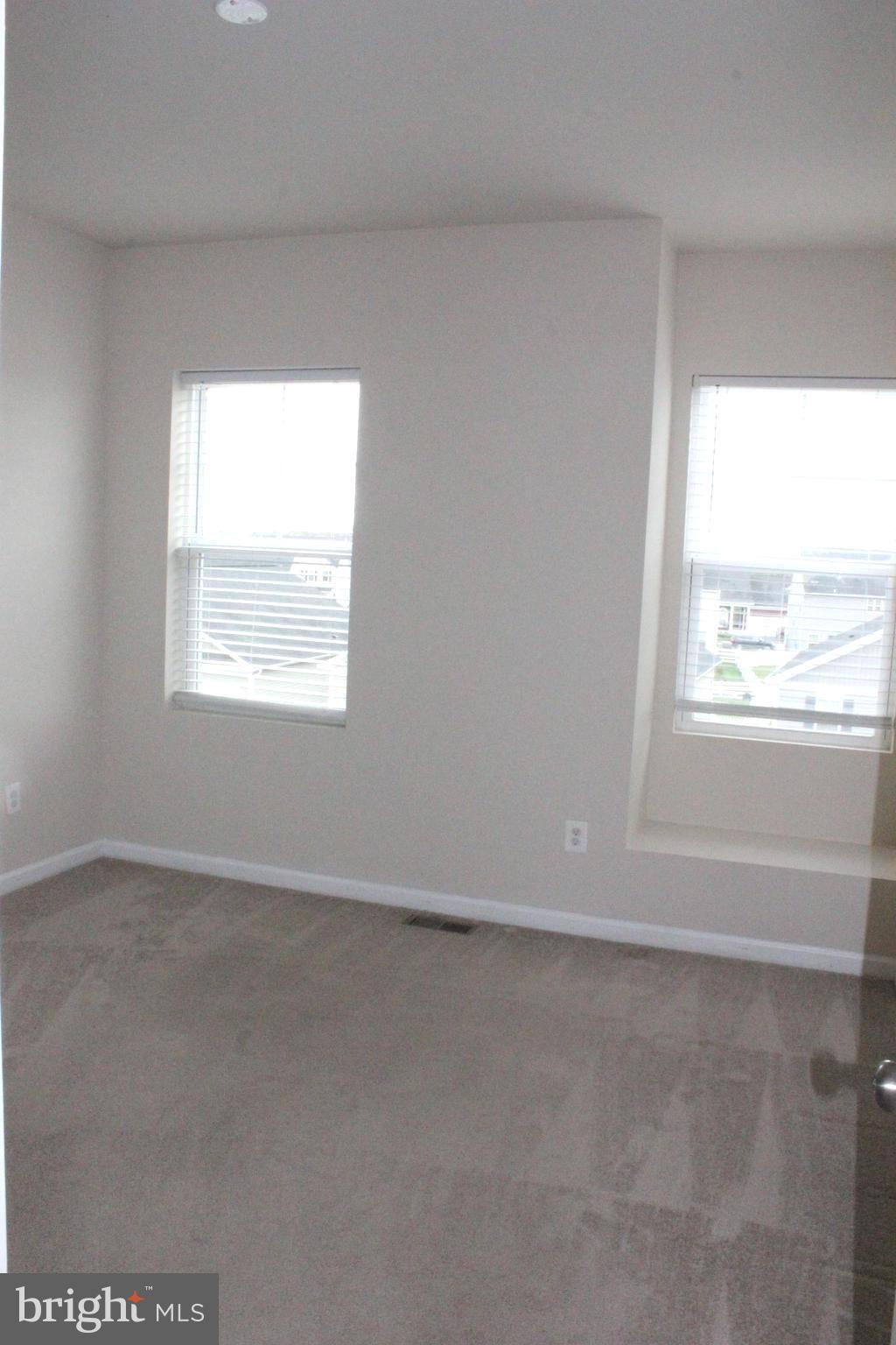 SNOWDEN BRIDGE - Residential Lease