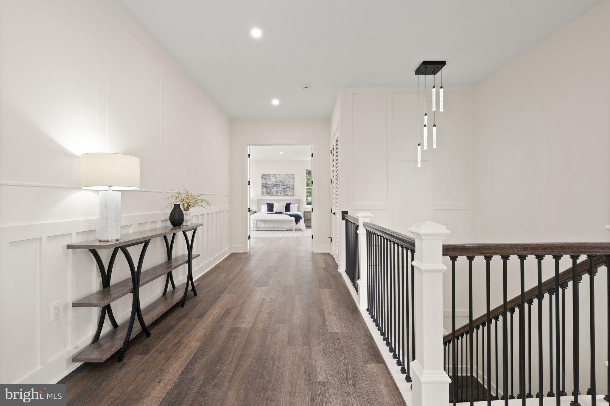 VIENNA ACRES - Residential