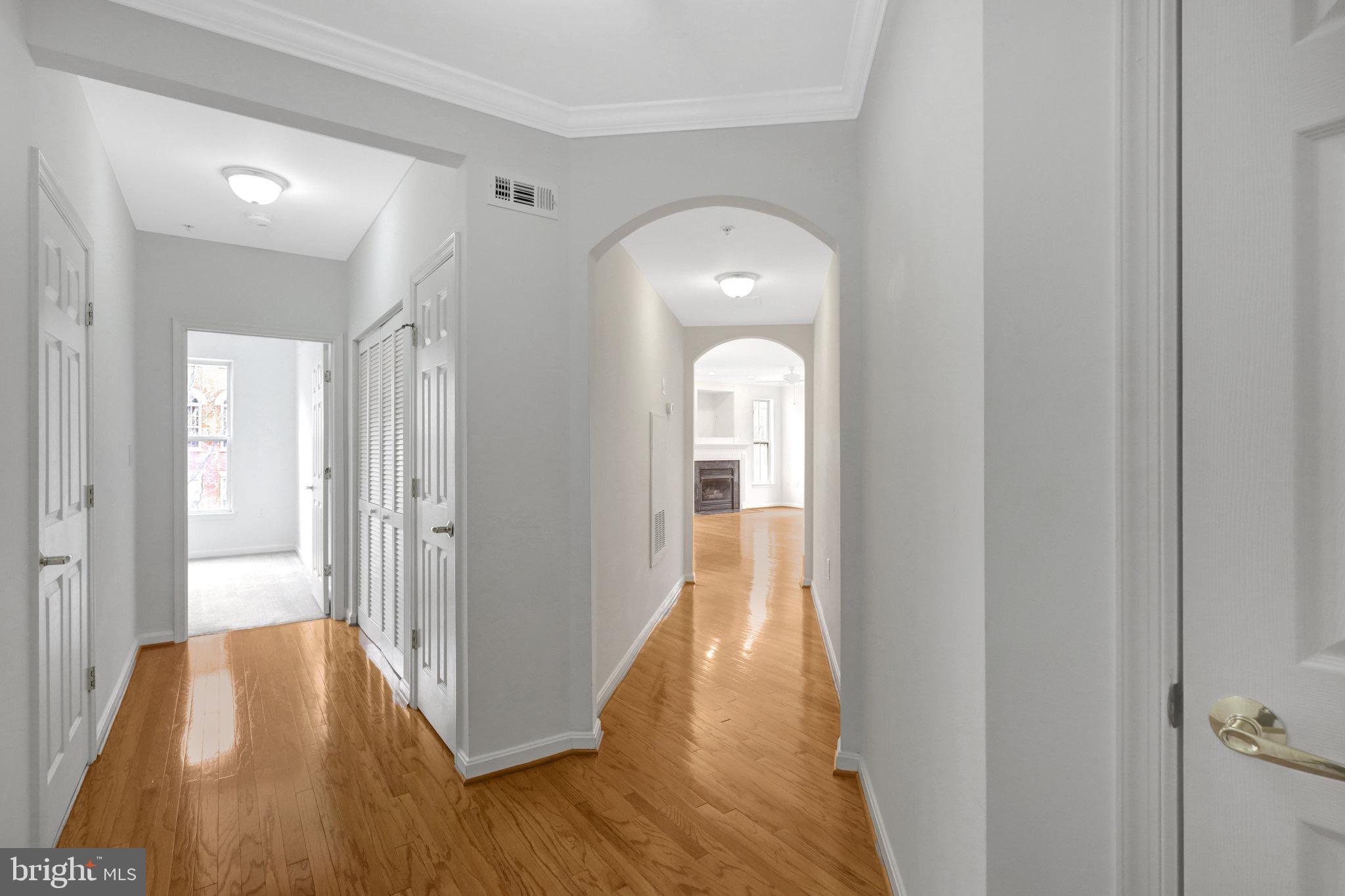 CAMERON STATION - Residential