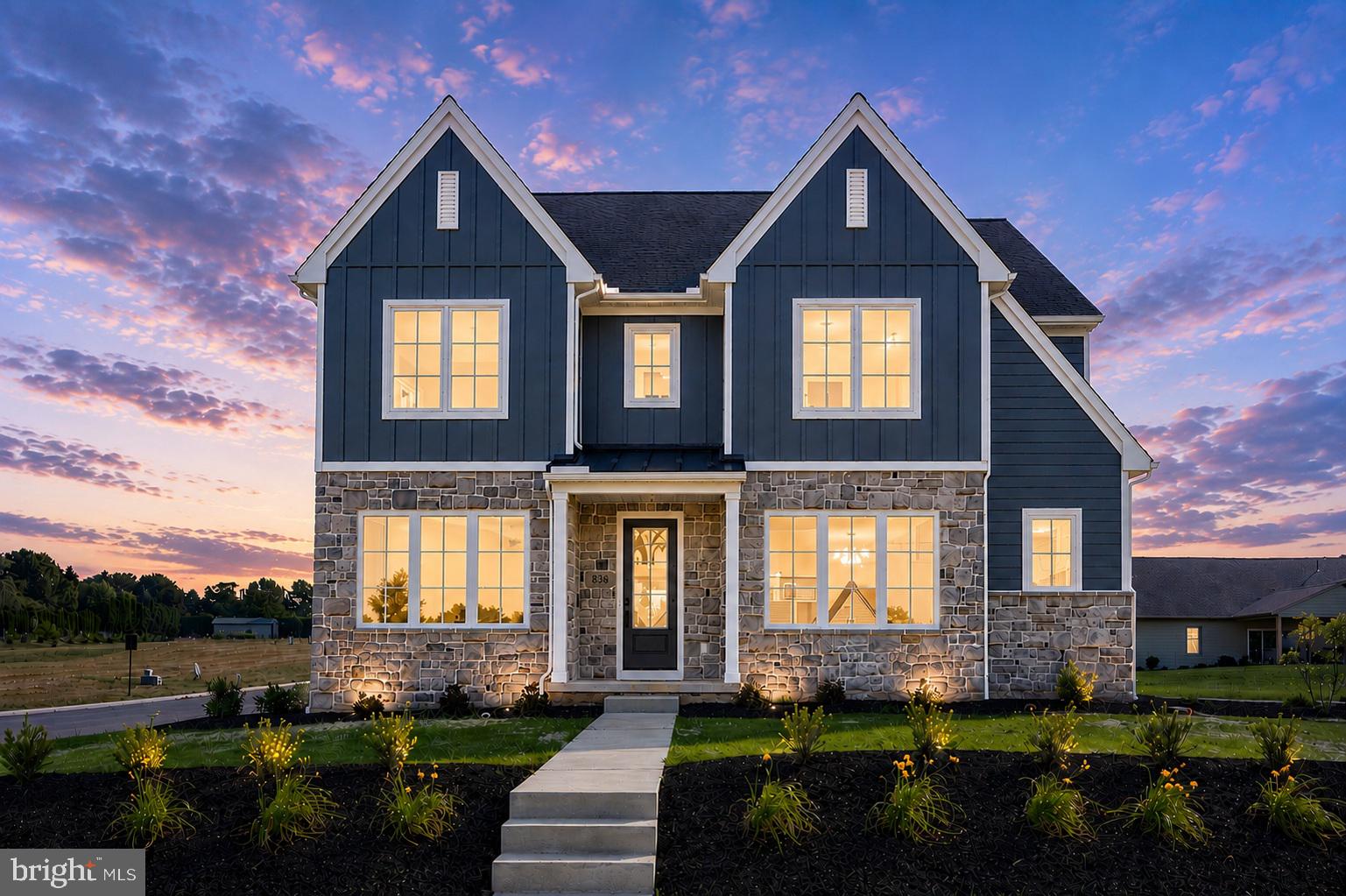 PINEBROOKE - Residential