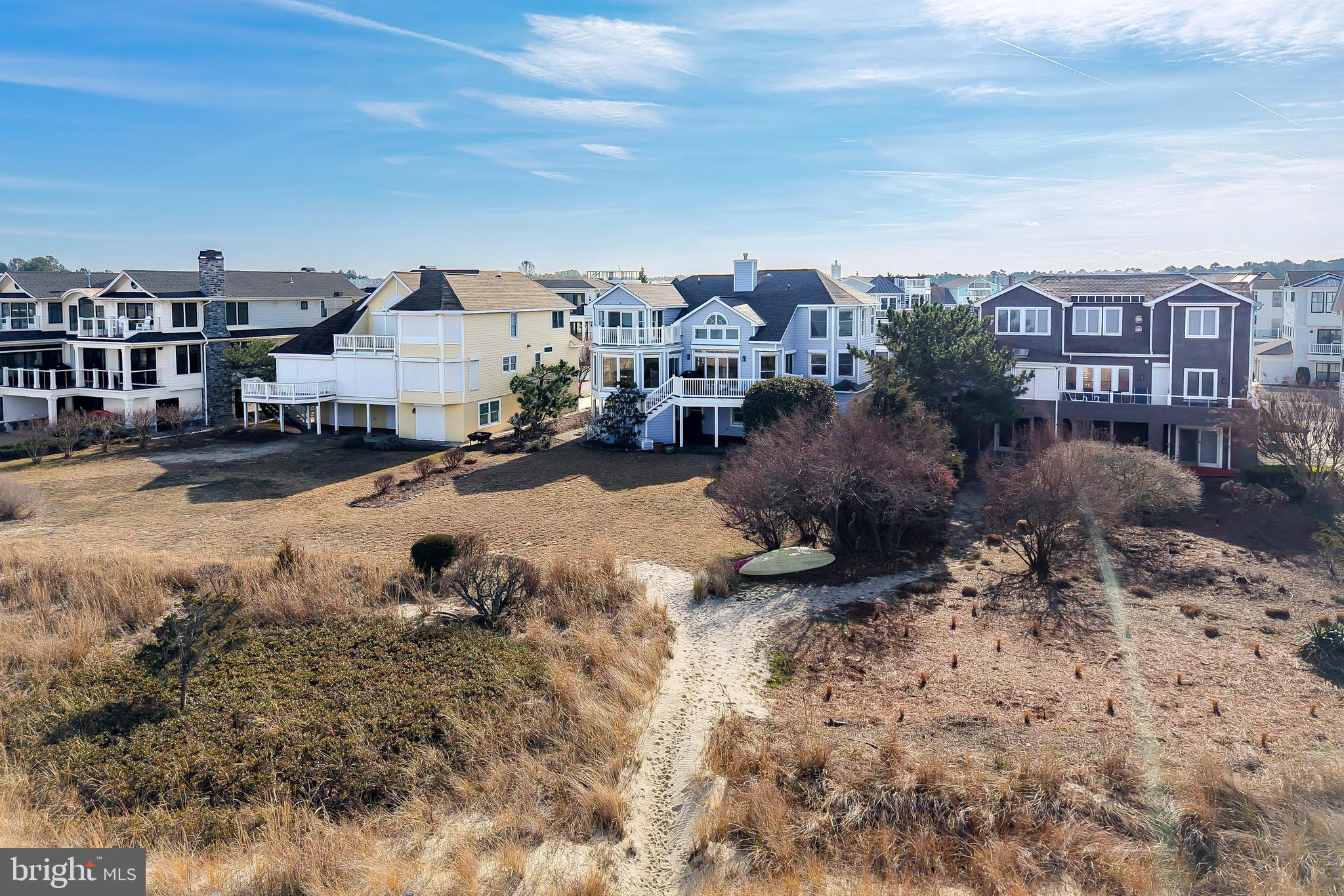 CAPE SHORES - Residential
