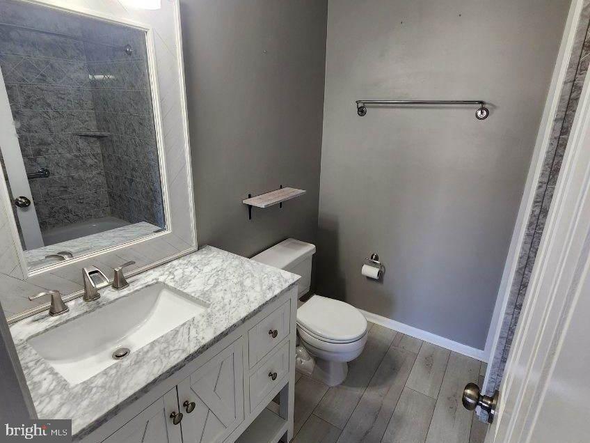WOODSTONE - Residential Lease