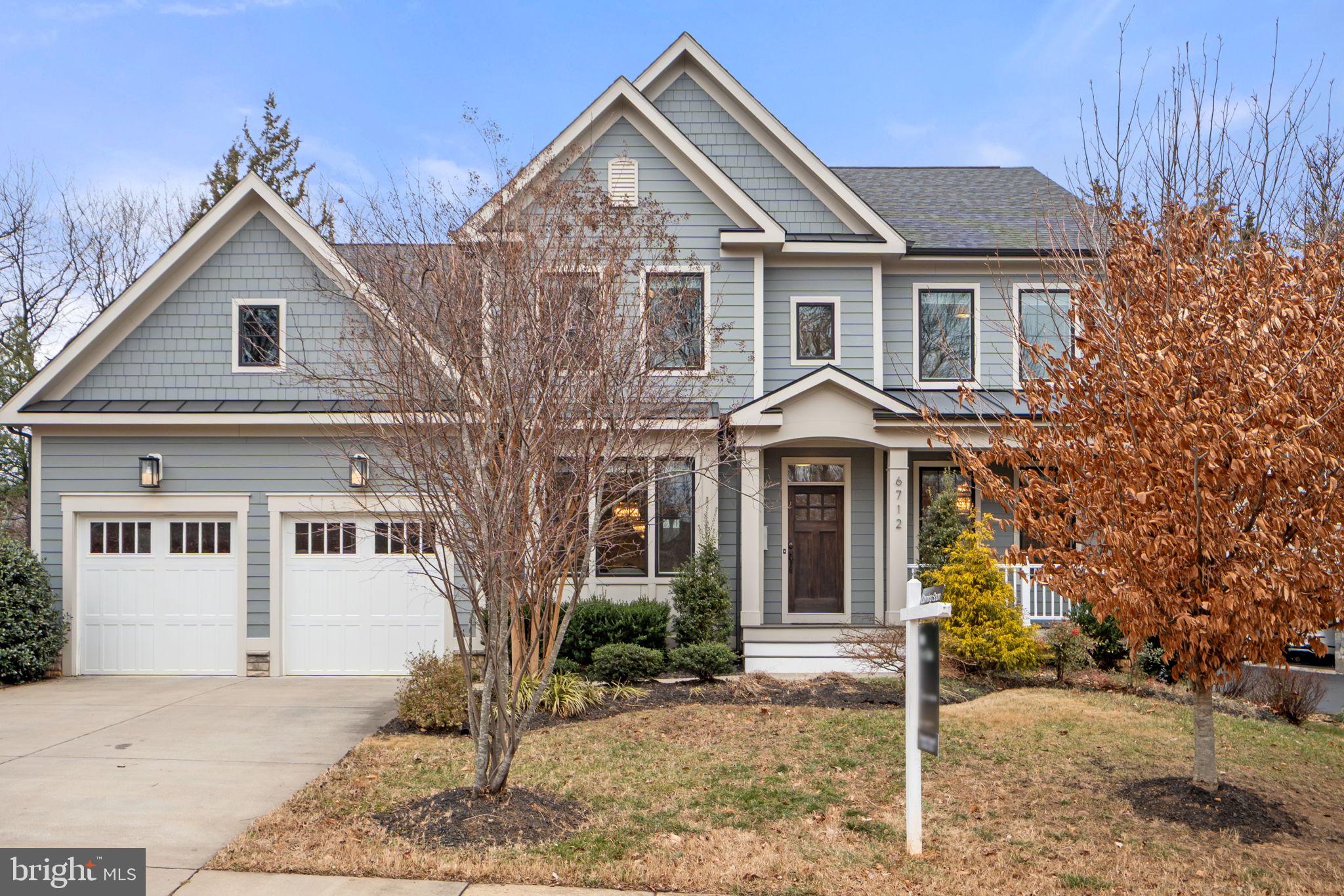 HILLSIDE MANOR - Residential