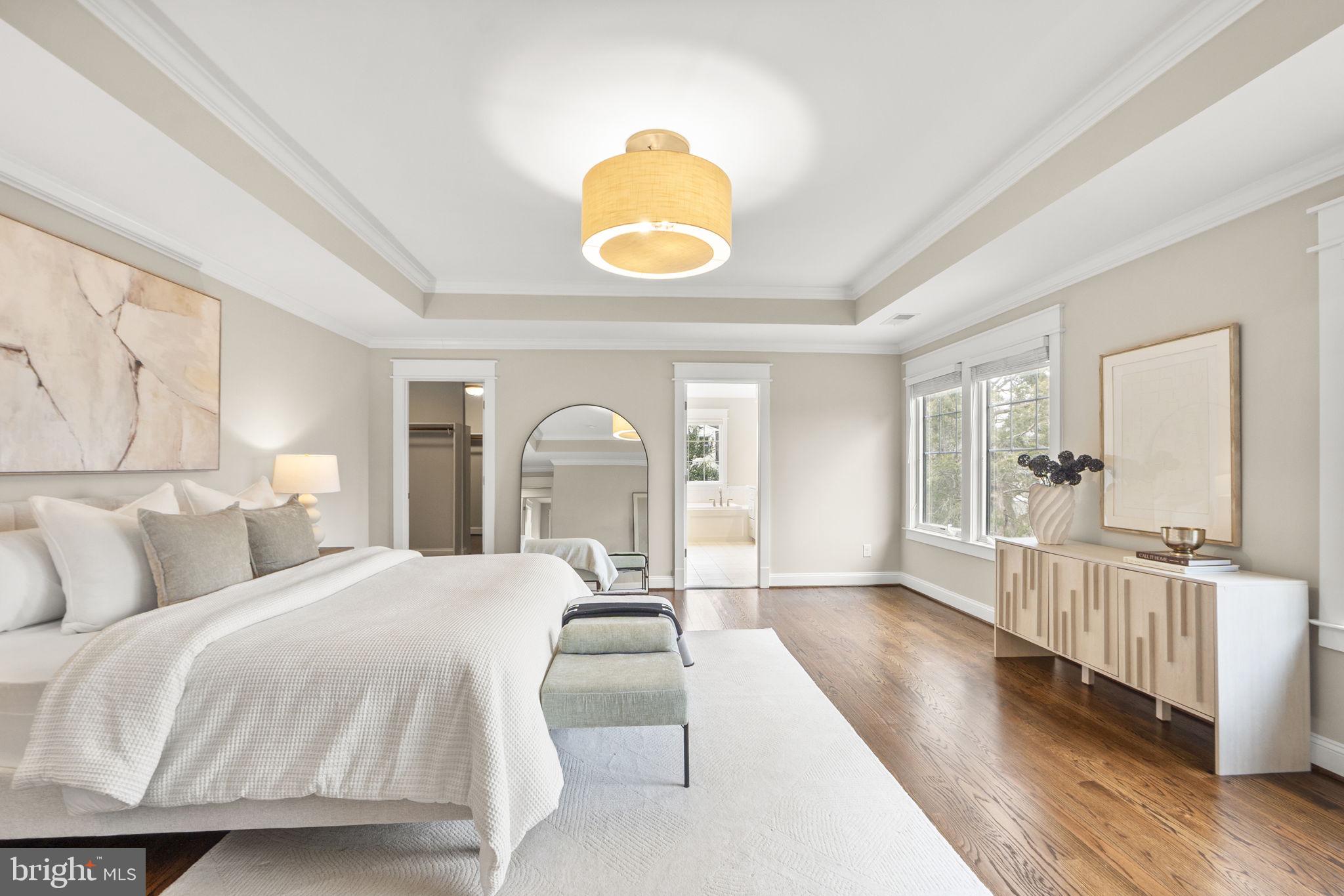 HILLSIDE MANOR - Residential