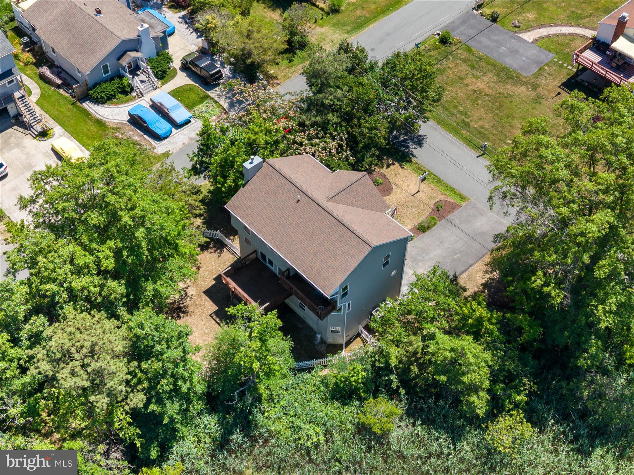 FRANKLIN MANOR BEACH - Residential