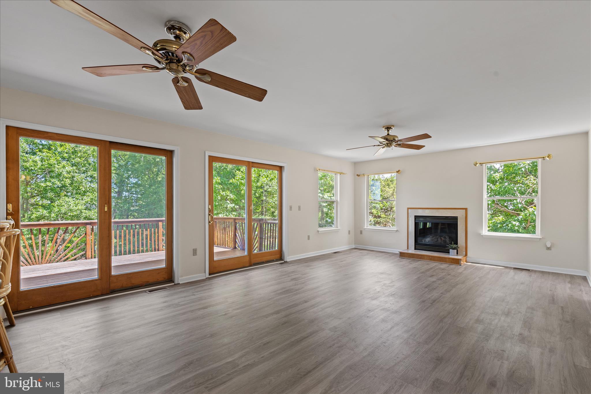 FRANKLIN MANOR BEACH - Residential