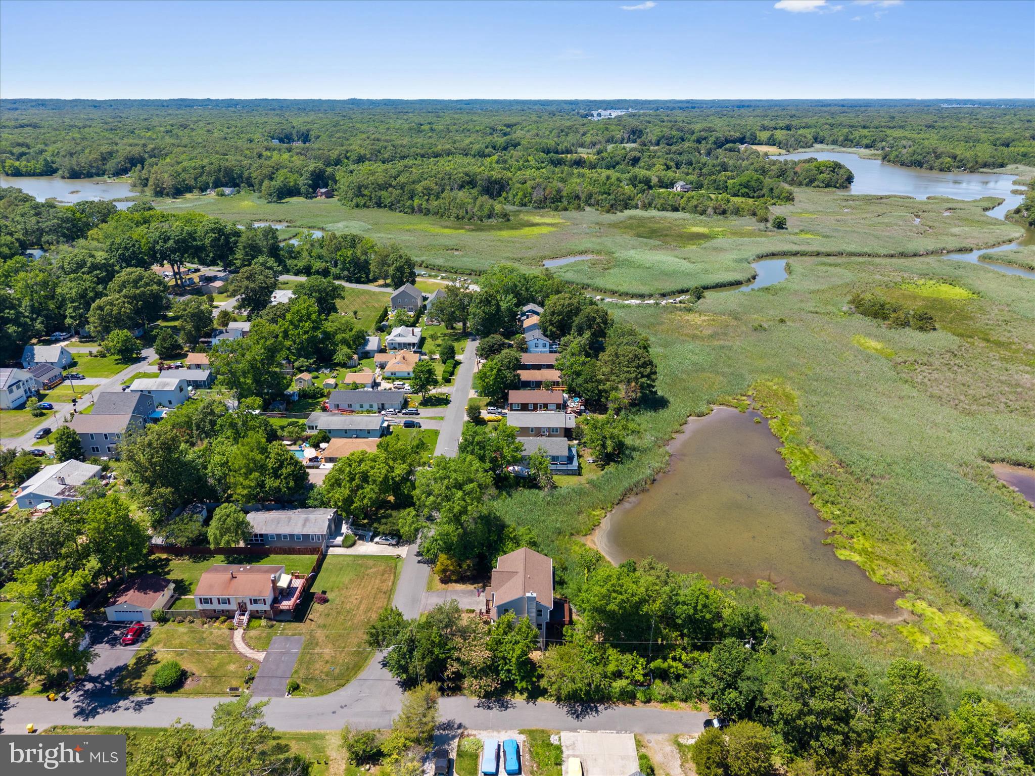 FRANKLIN MANOR BEACH - Residential