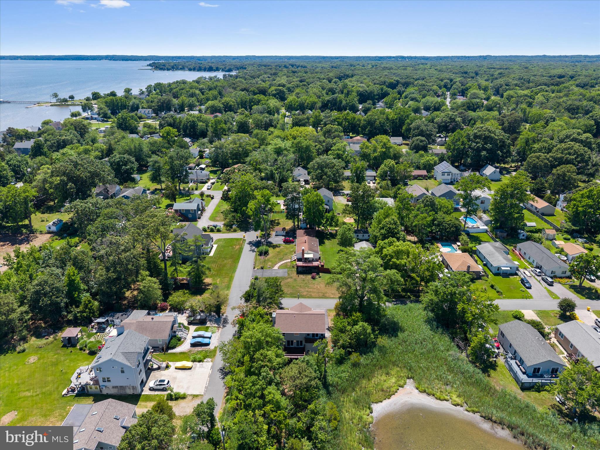 FRANKLIN MANOR BEACH - Residential