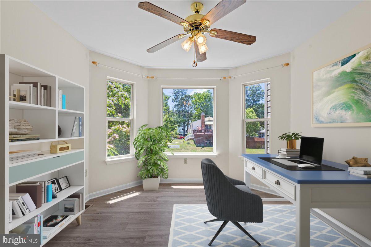 FRANKLIN MANOR BEACH - Residential