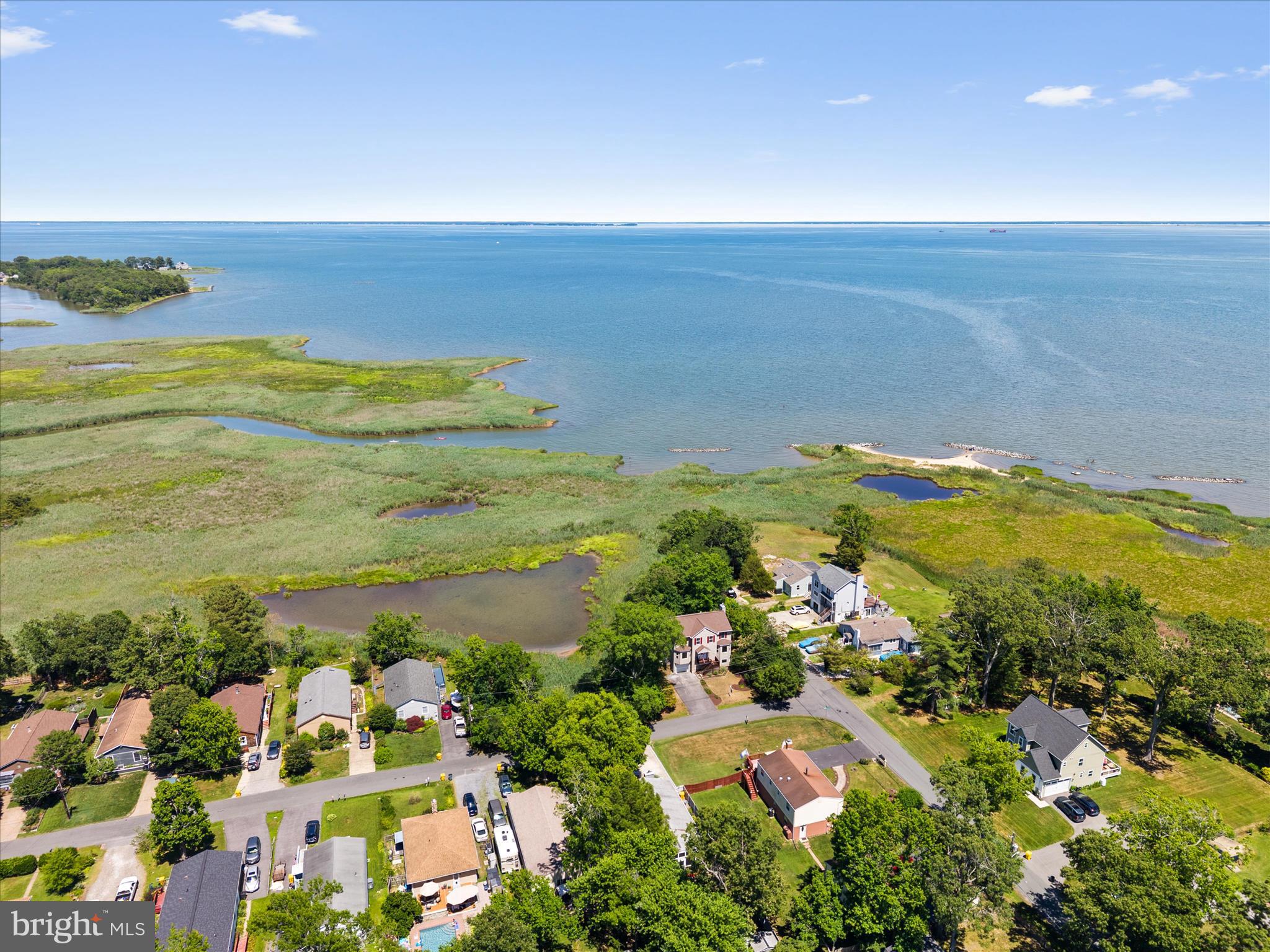 FRANKLIN MANOR BEACH - Residential
